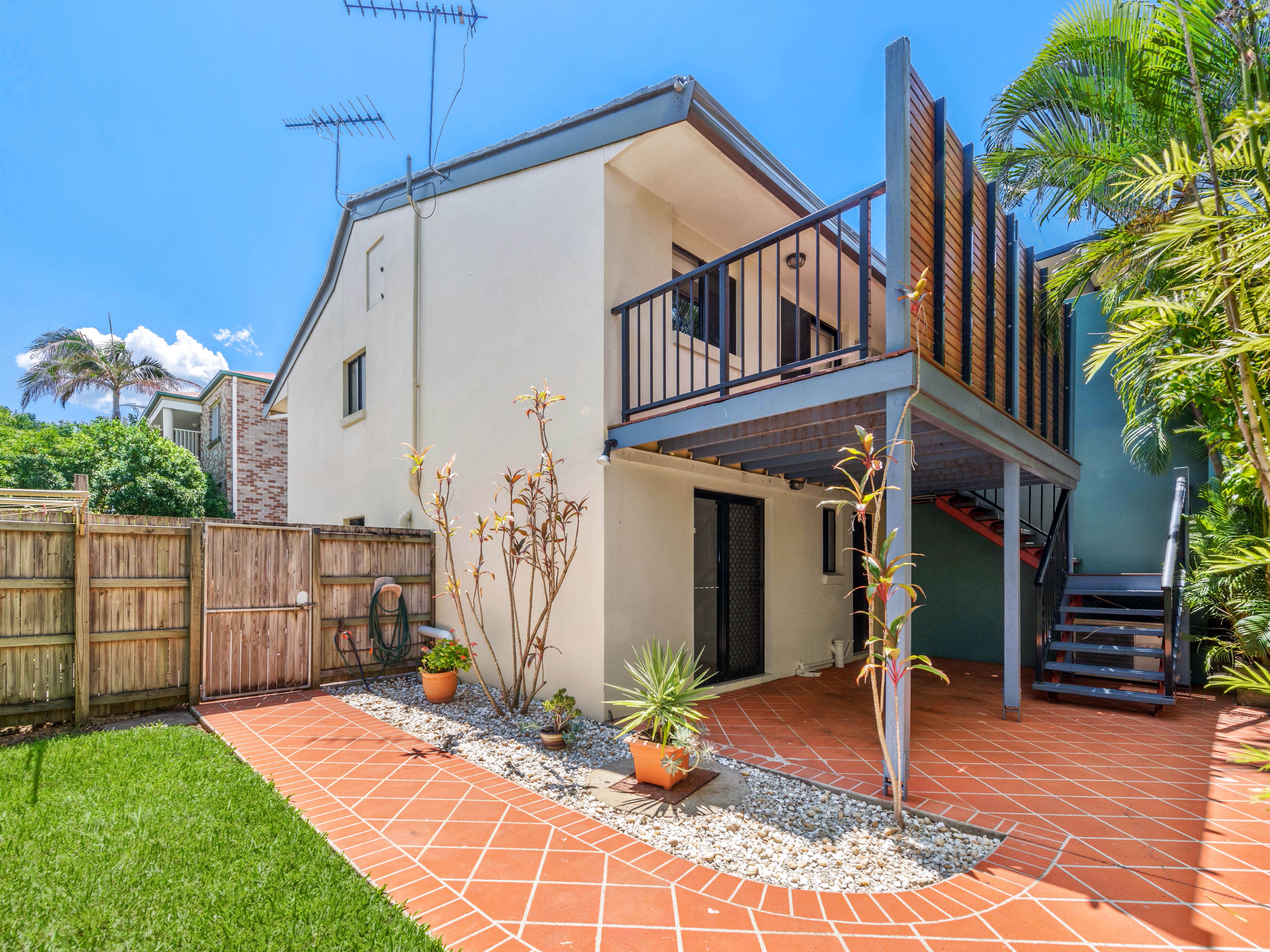 16 Denman Street, Alderley QLD 4051