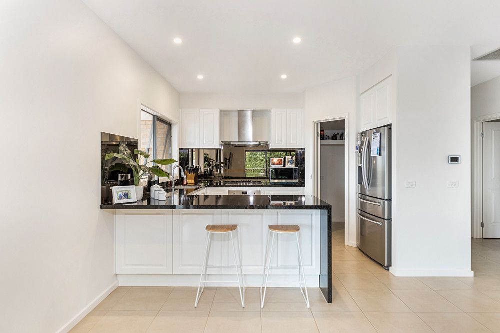 34 Beaumont Drive, Chirnside Park, VIC 3116