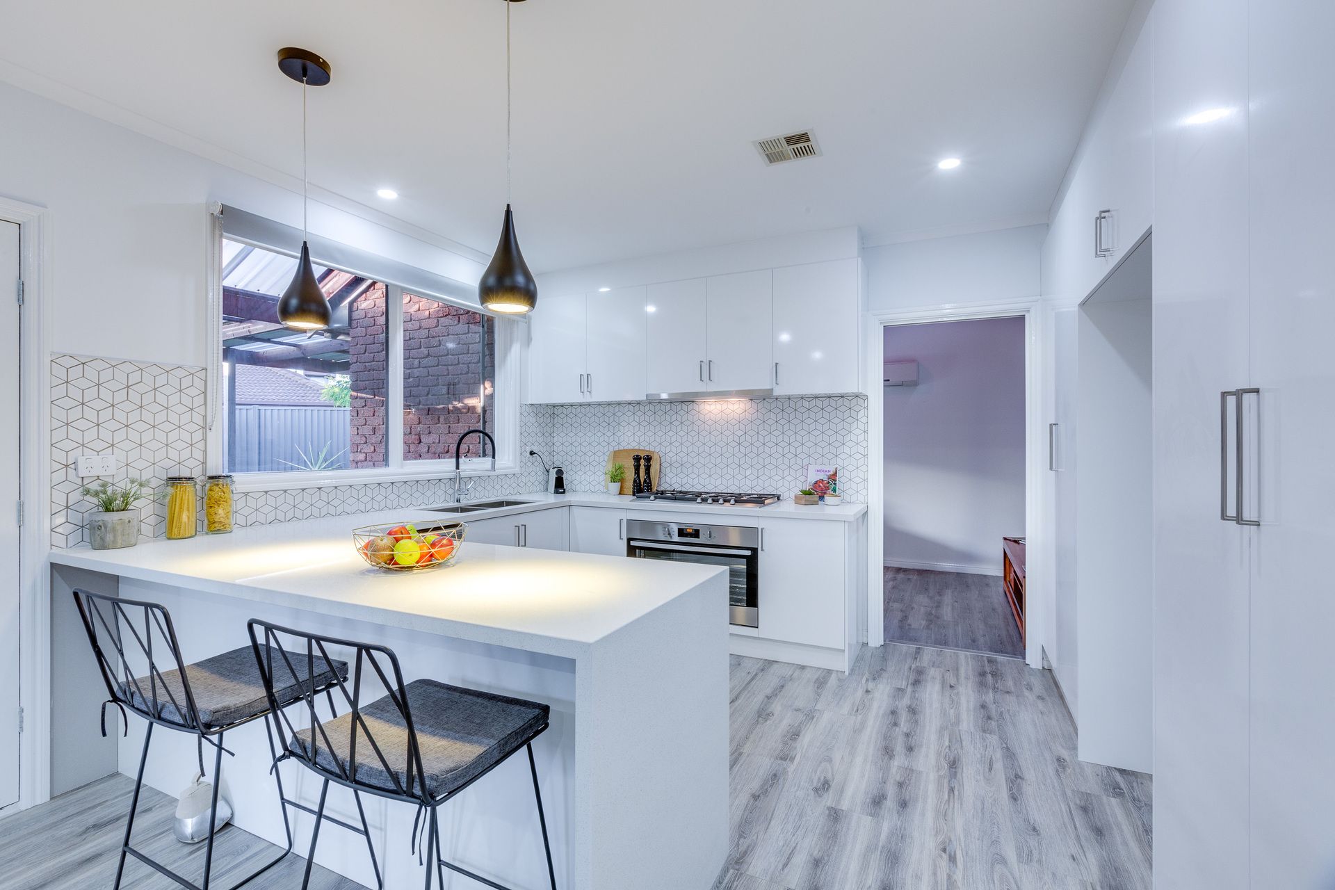10 Draper Court, Keilor Downs, VIC 3038