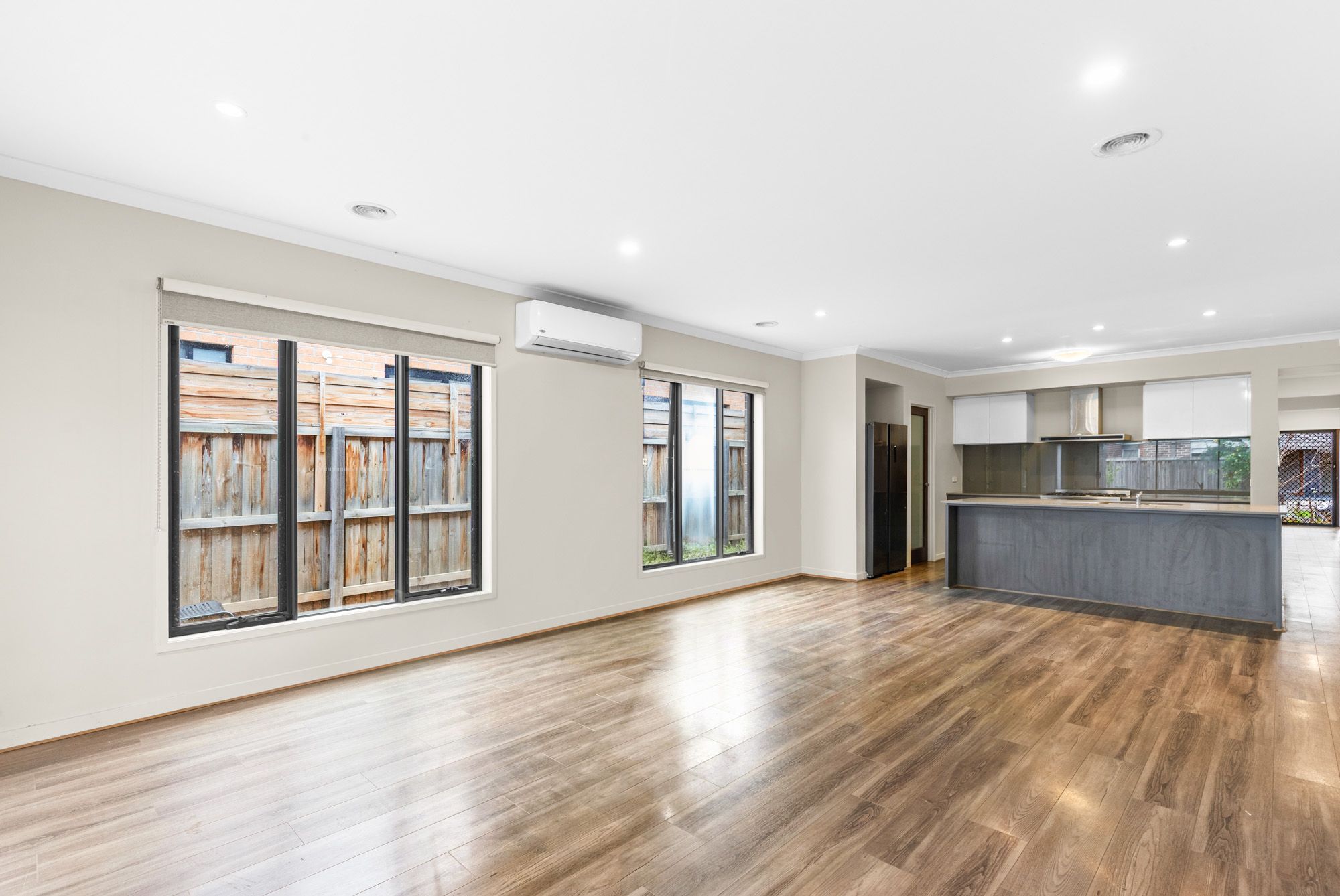 9 Wolomina Crescent — photo 6 of 18