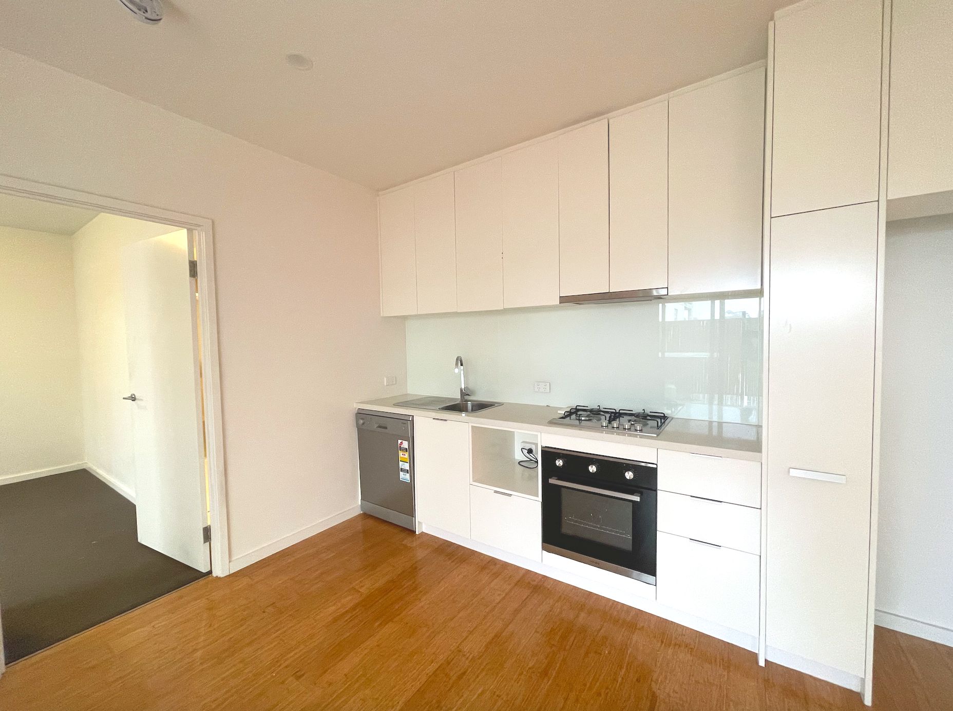G02/1215A Centre Road, Oakleigh South, VIC 3167