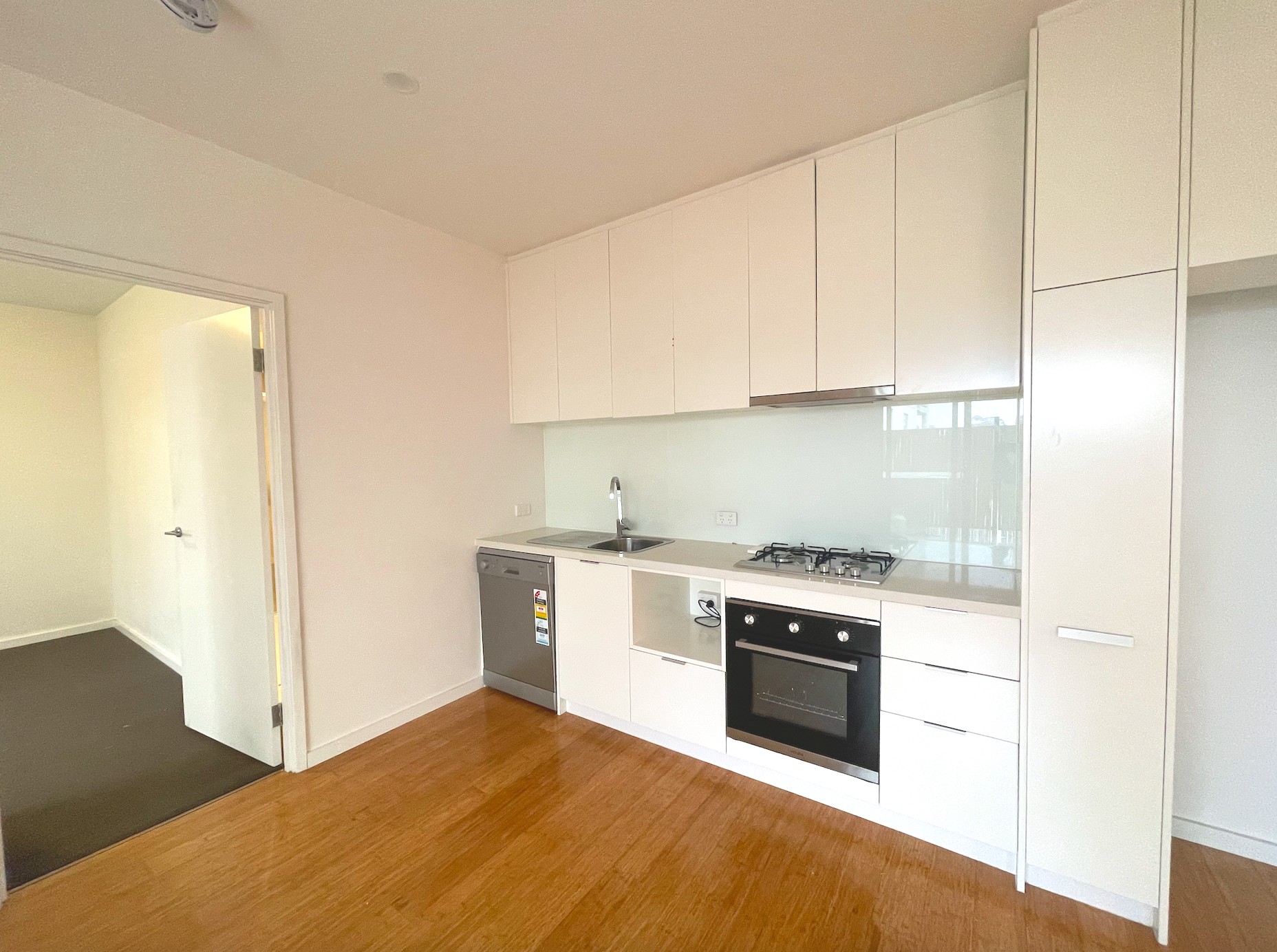G02/1215A Centre Road, Oakleigh South, VIC 3167