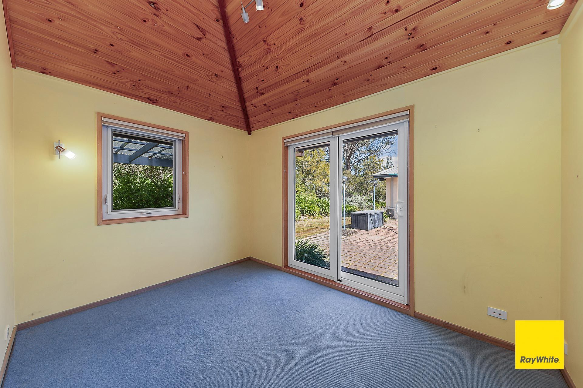 305 Shingle Hill Way — photo 13 of 30