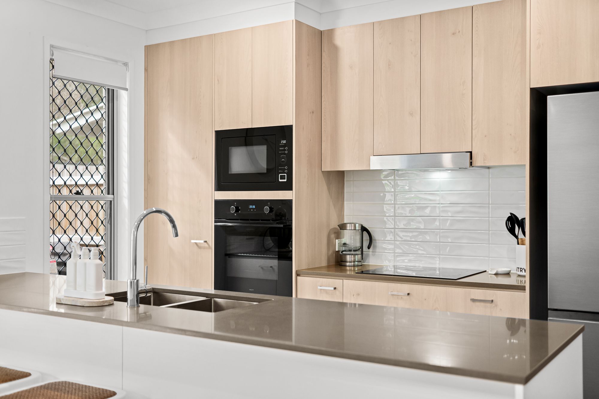 47/14 Cavill Place — photo 8 of 30