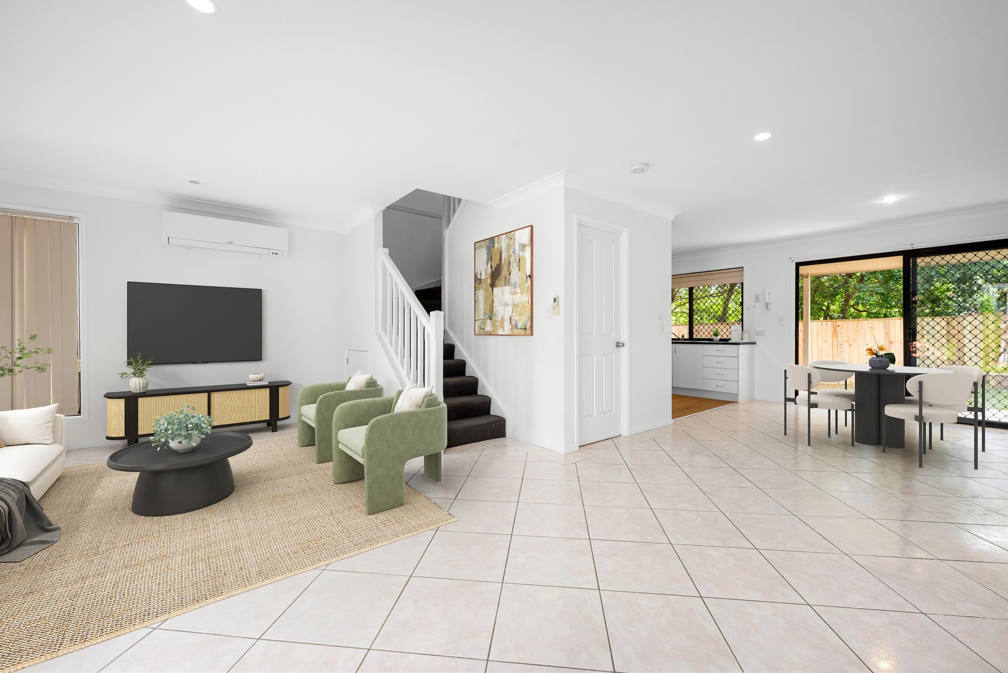 20/12 Greendale Way — photo 3 of 17