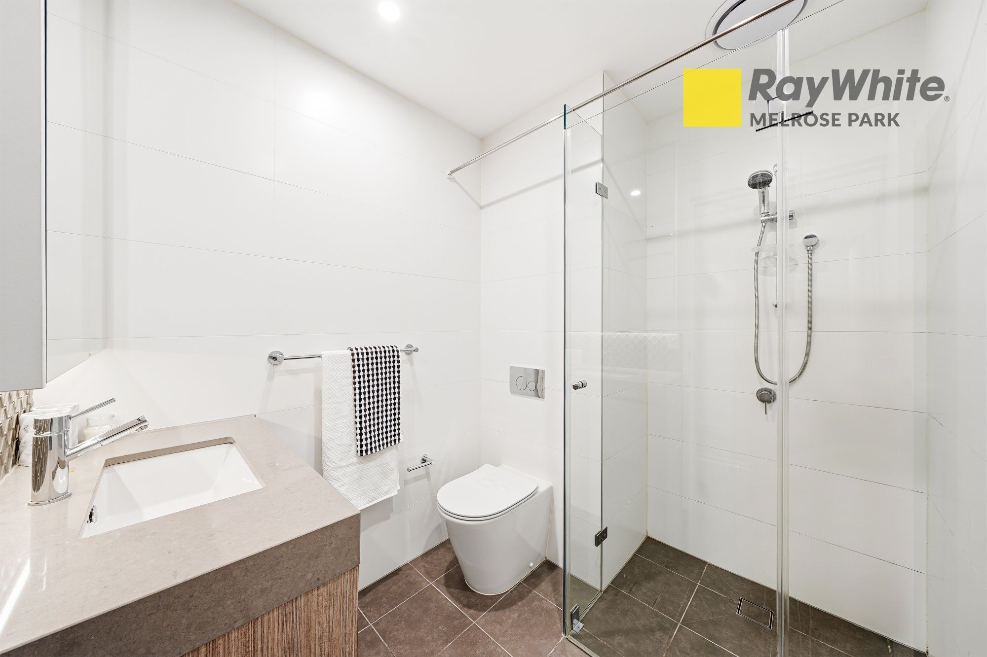 3/2-8 James Street — photo 10 of 19