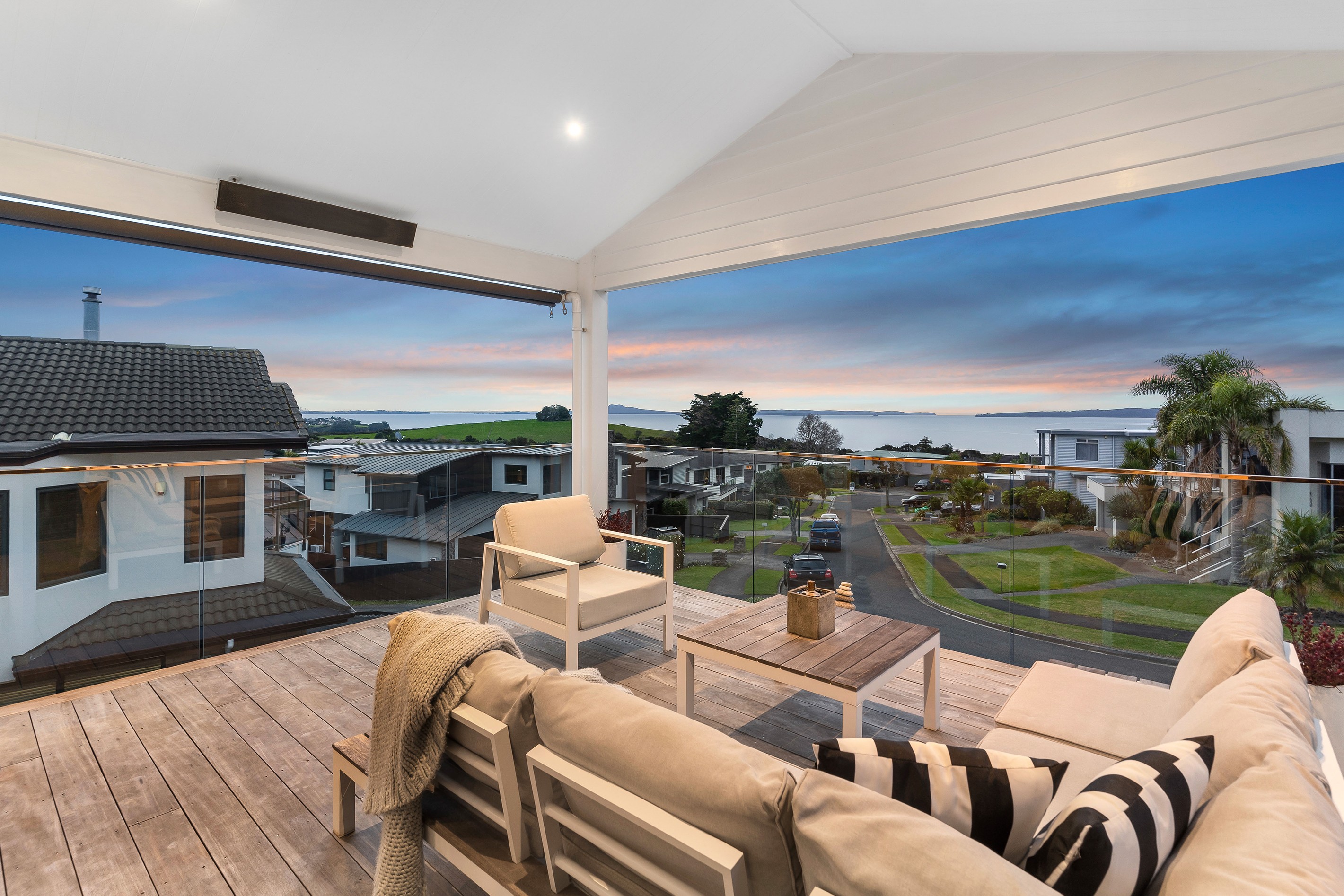 6 Crossland Place, Maraetai, Manukau City