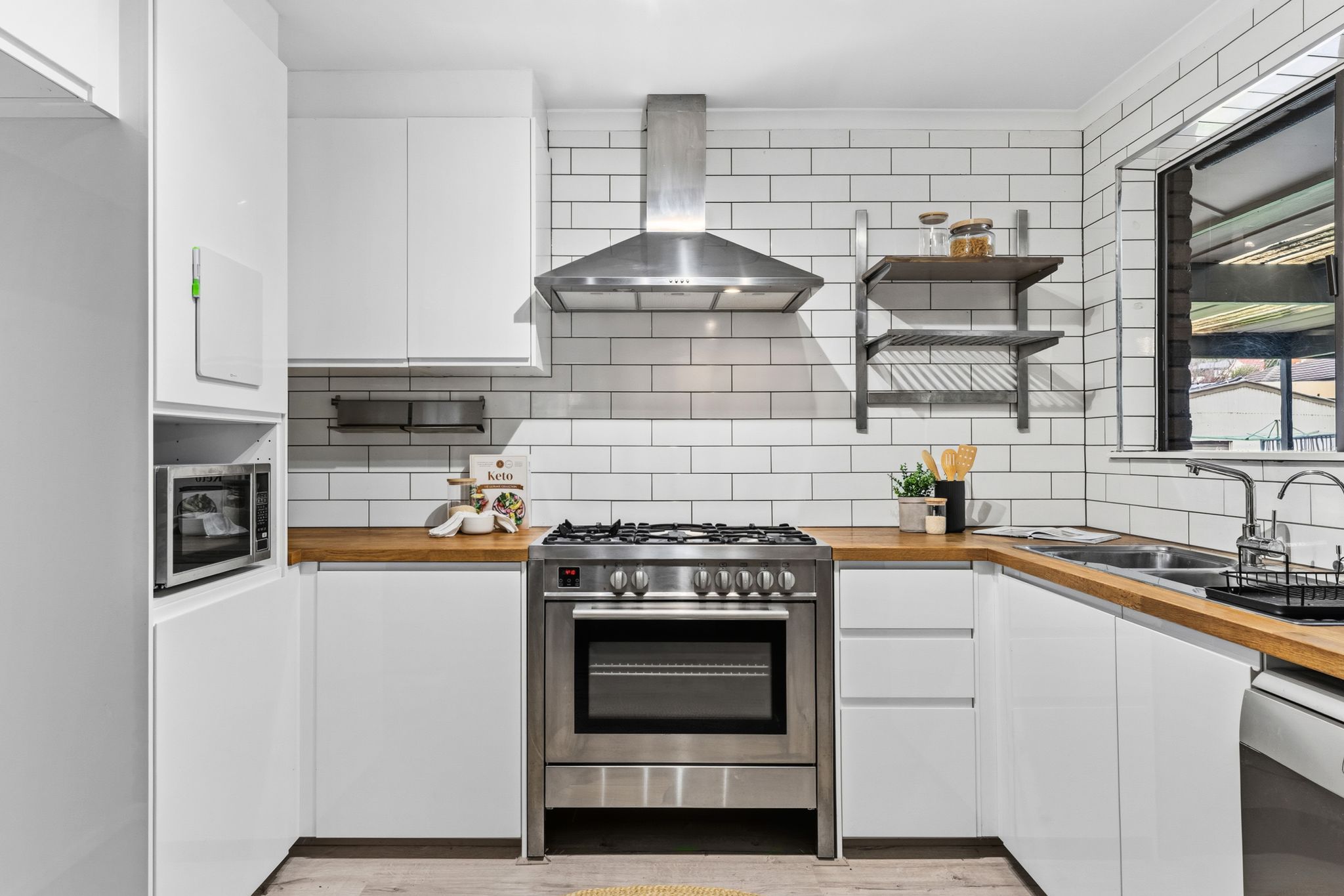 52 Maluka Drive — photo 6 of 20