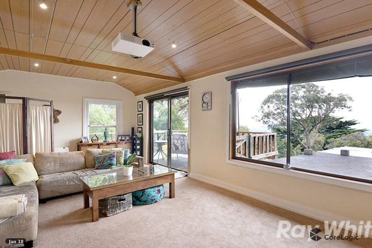 52 Kia Ora Parade, Ferntree Gully, VIC 3156