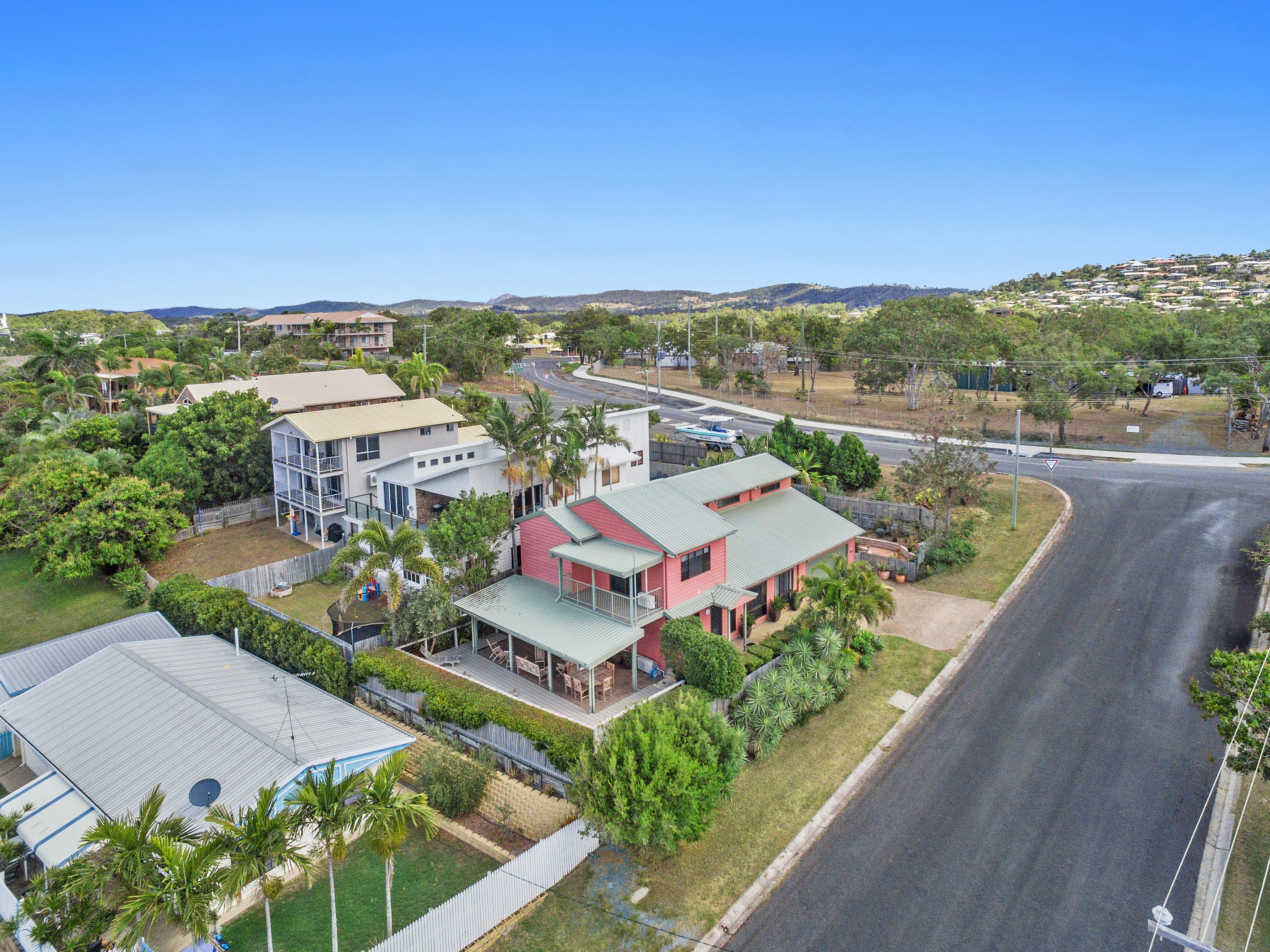 181 Matthew Flinders Drive, Lammermoor, QLD 4703