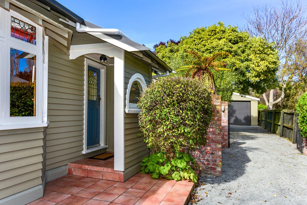 82 Corson Avenue, Beckenham, Christchurch City