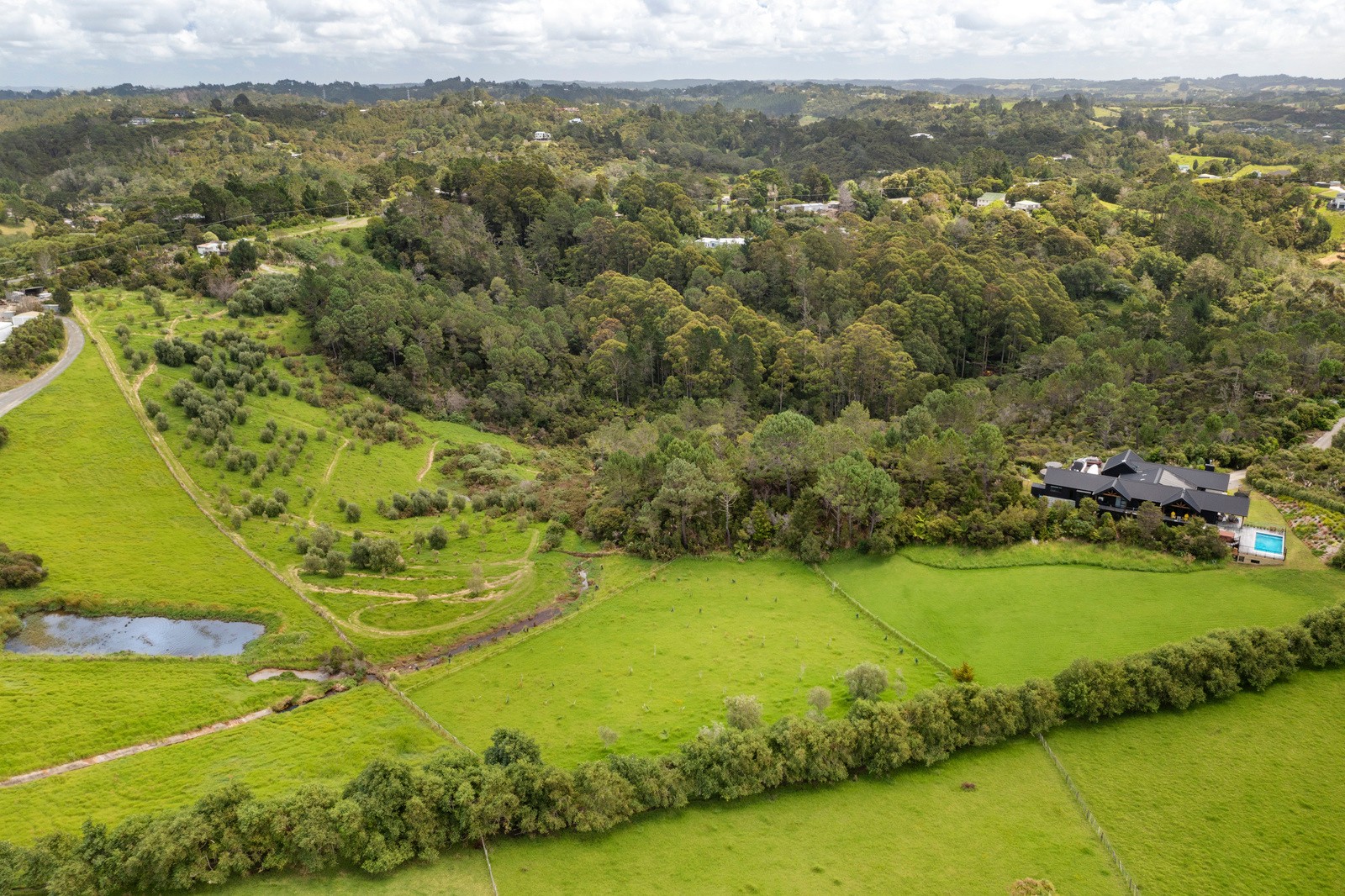 1201 East Coast Road, Redvale, Rodney