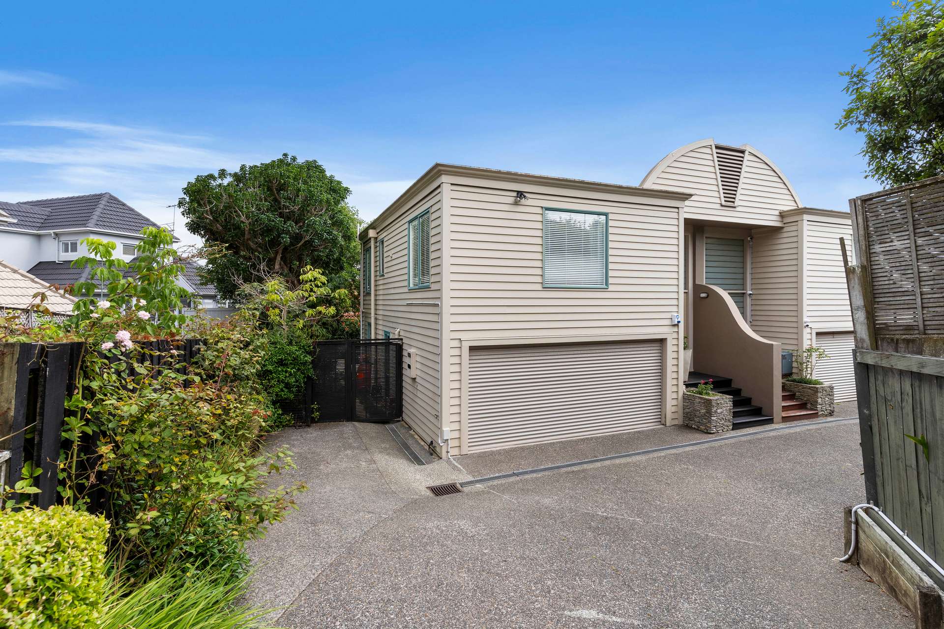 2/58 St Johns Road photo 5