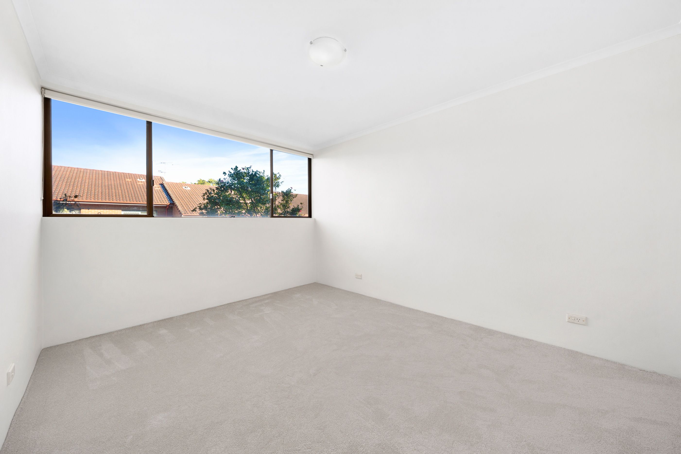 3/16 Whitton Road — photo 6 of 10