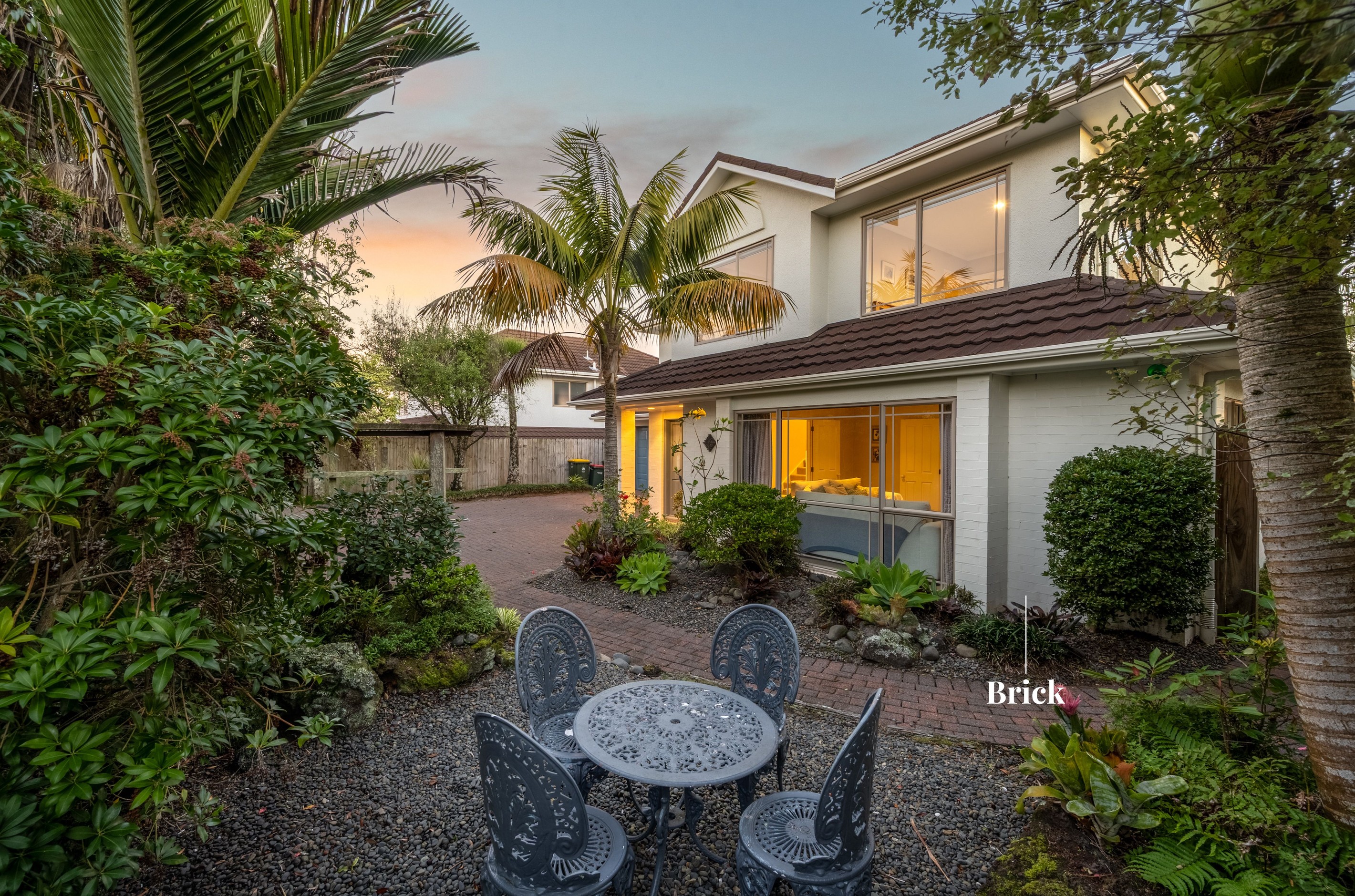 2/9 Belgate Place, Somerville, Manukau City