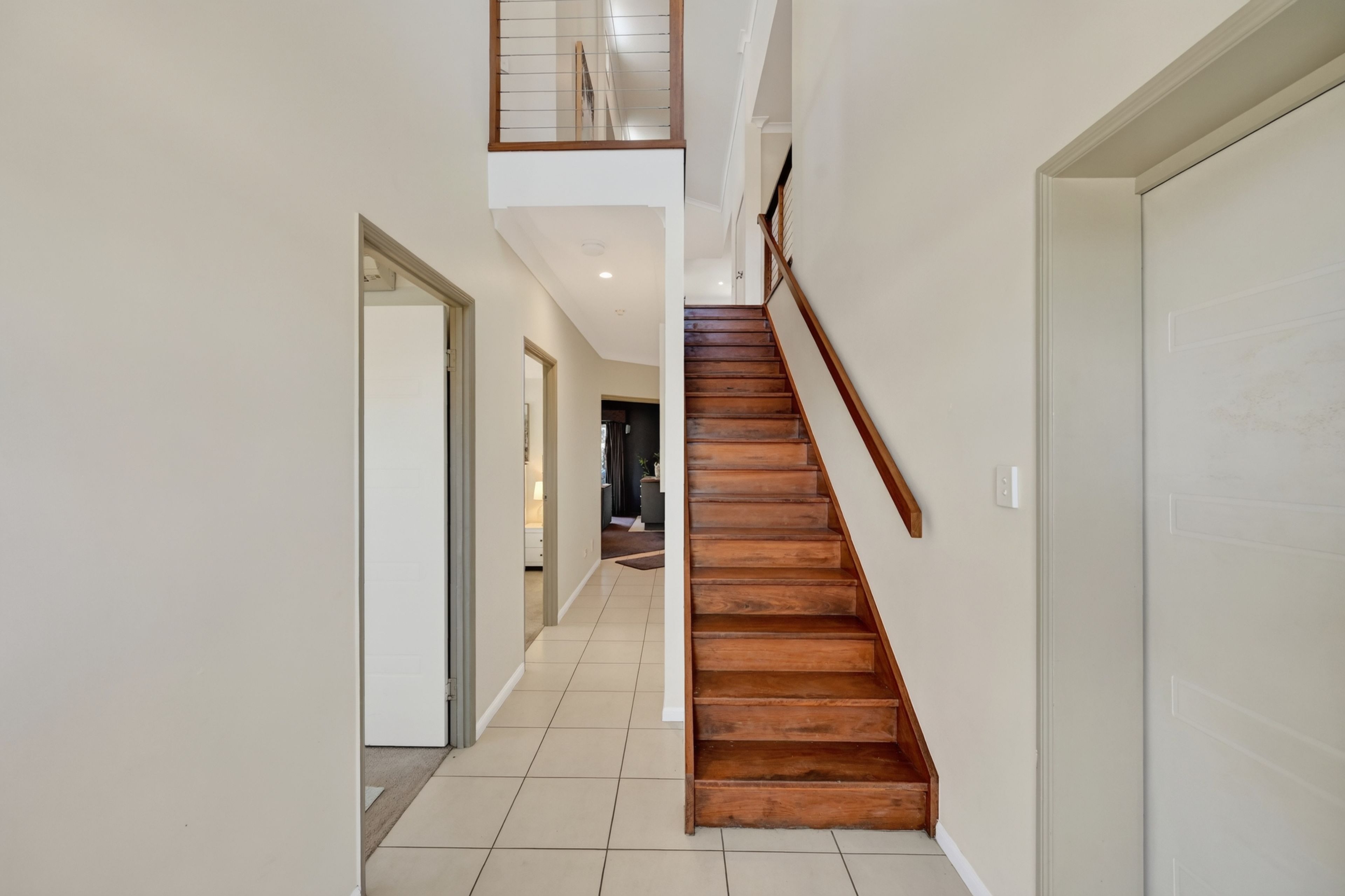 35 Goicoechea Drive — photo 15 of 28