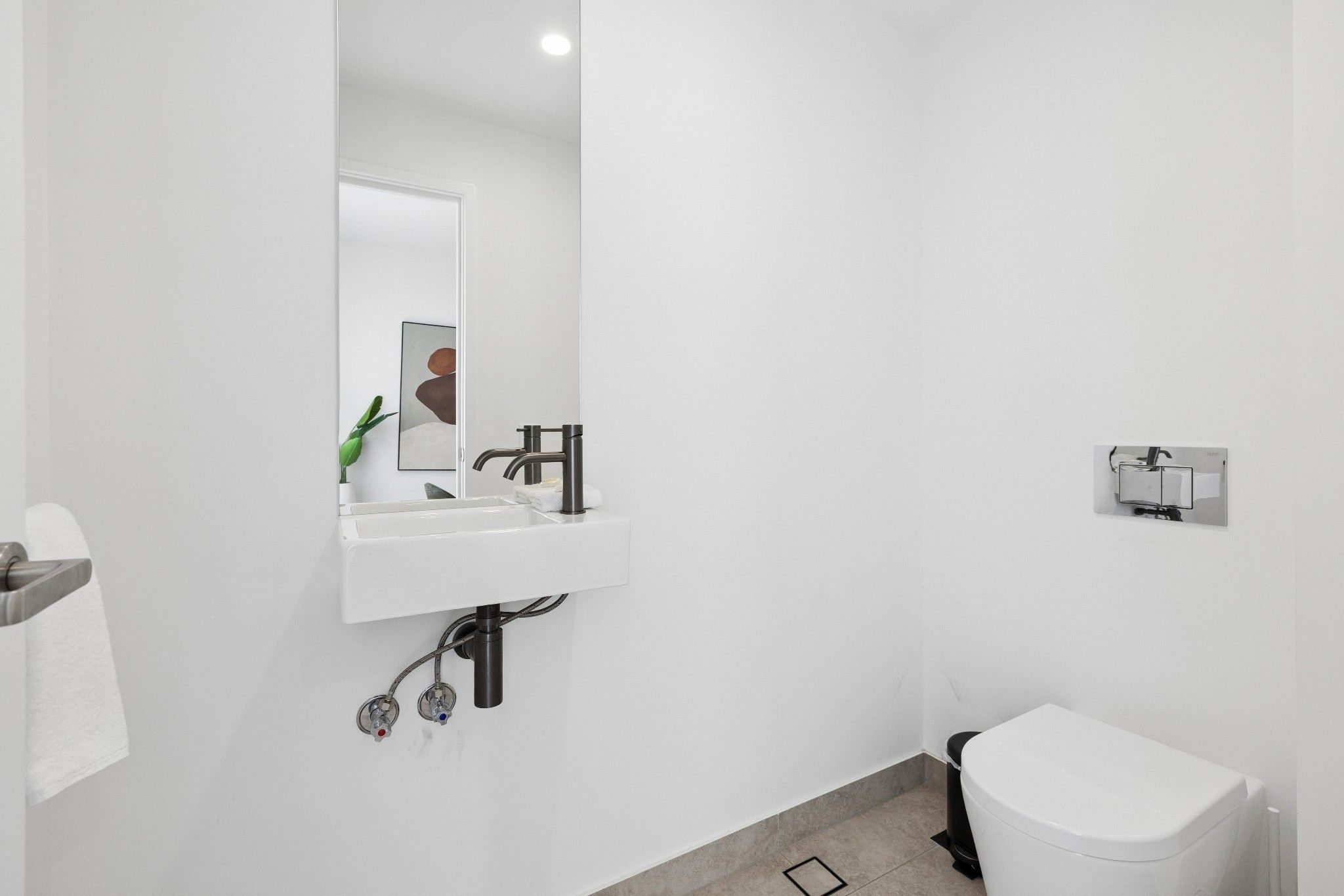 5613 Harbourview Drive — photo 21 of 29