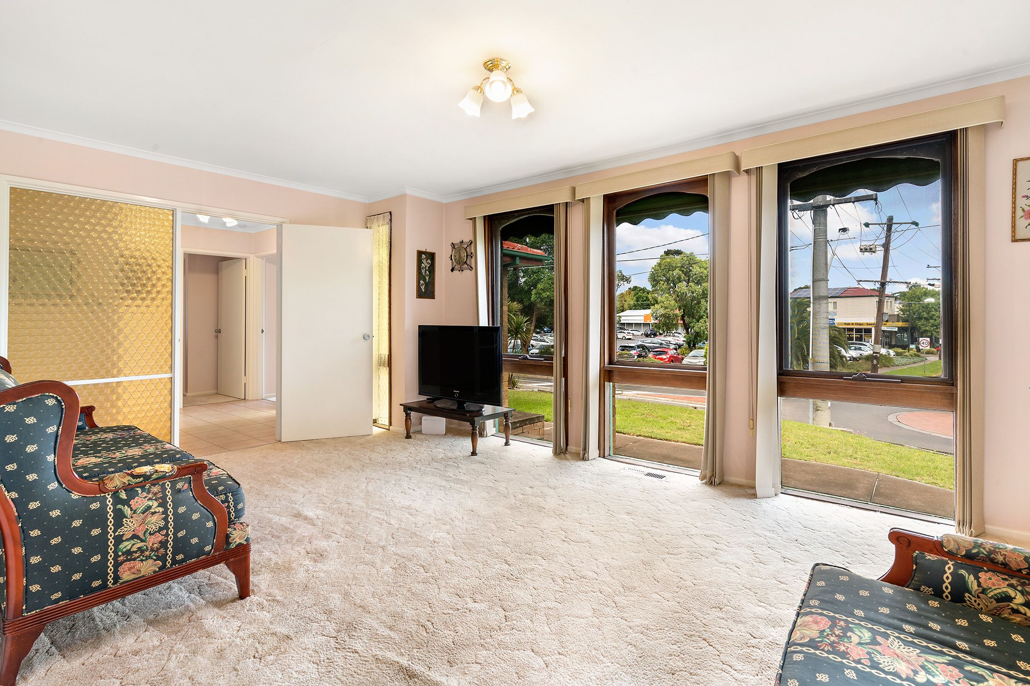 19 Karingal Drive, Frankston, VIC 3199