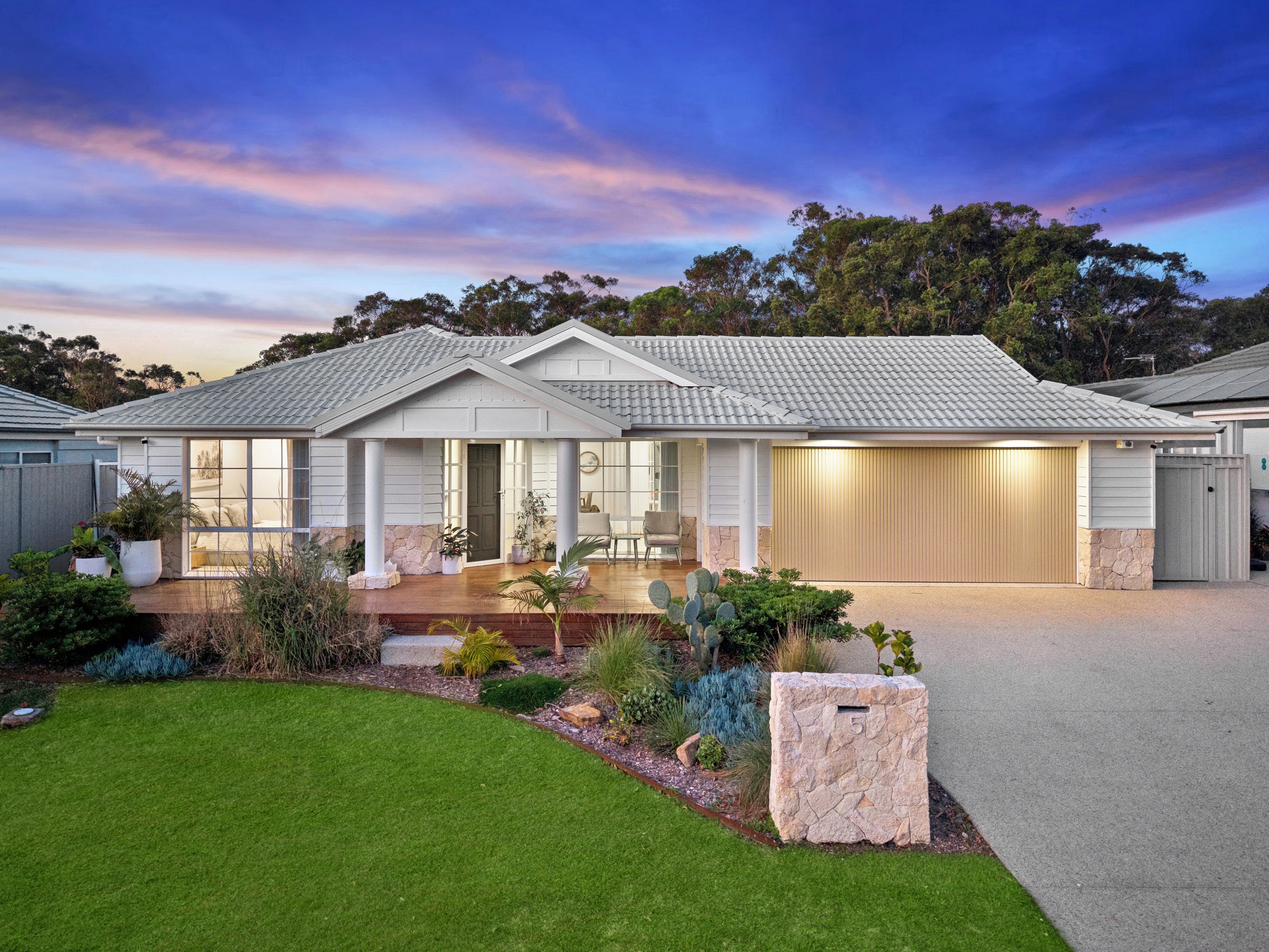 5 Mercator Close, Lake Munmorah, NSW 2259