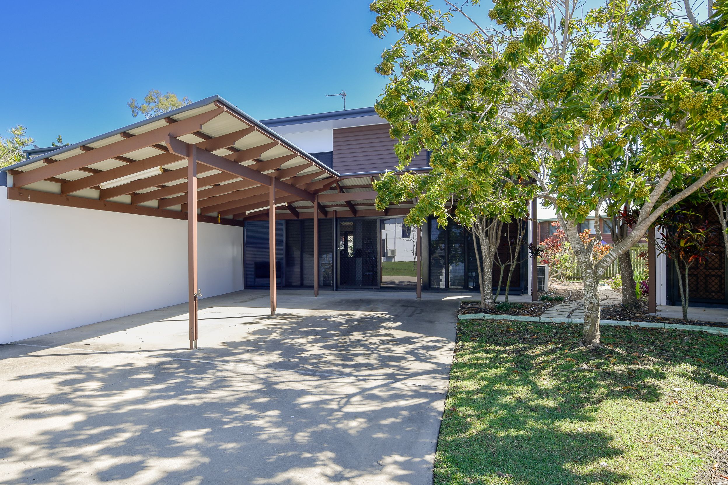 34 Marten Street, South Gladstone QLD 4680