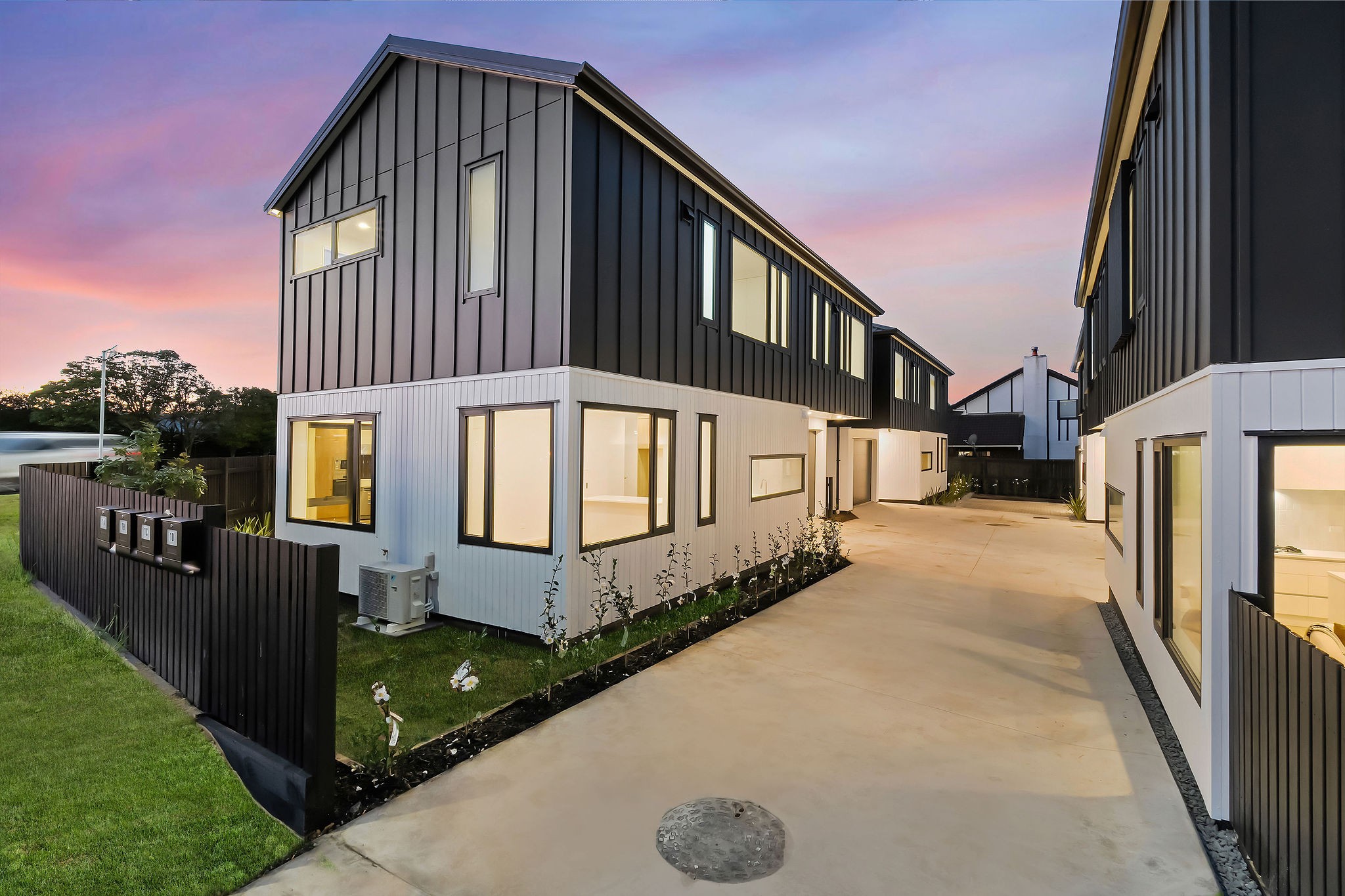 1A Maxwelton Drive, Mairangi Bay, North Shore City