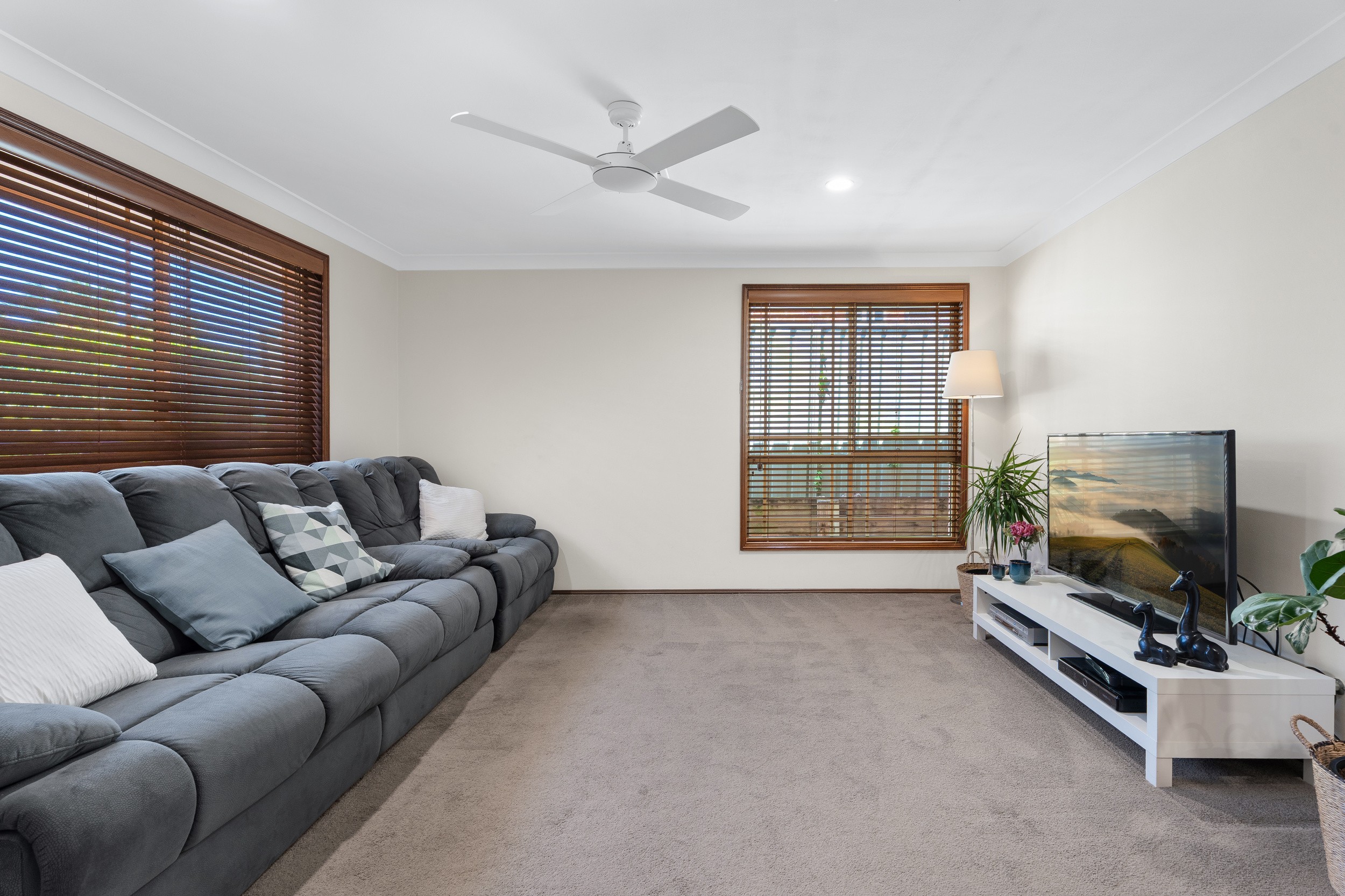17A Fitzgerald Place, Glenmore Park, NSW 2745