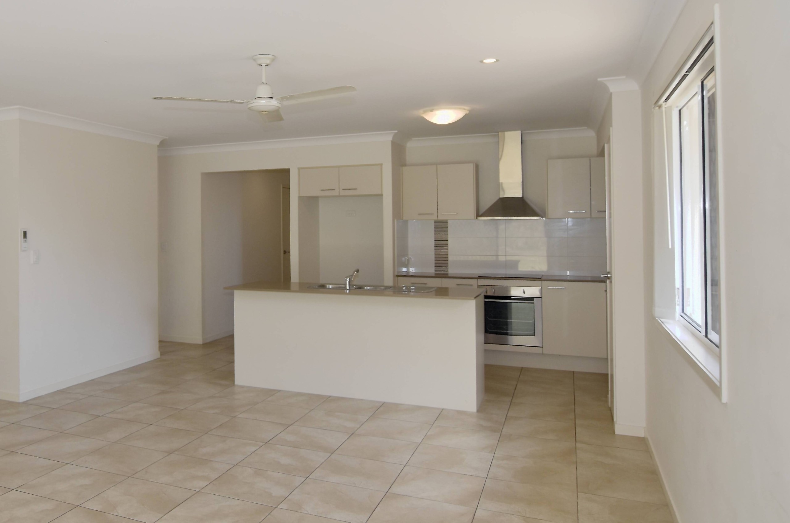 19 Cornforth Crescent, Kirkwood, QLD 4680