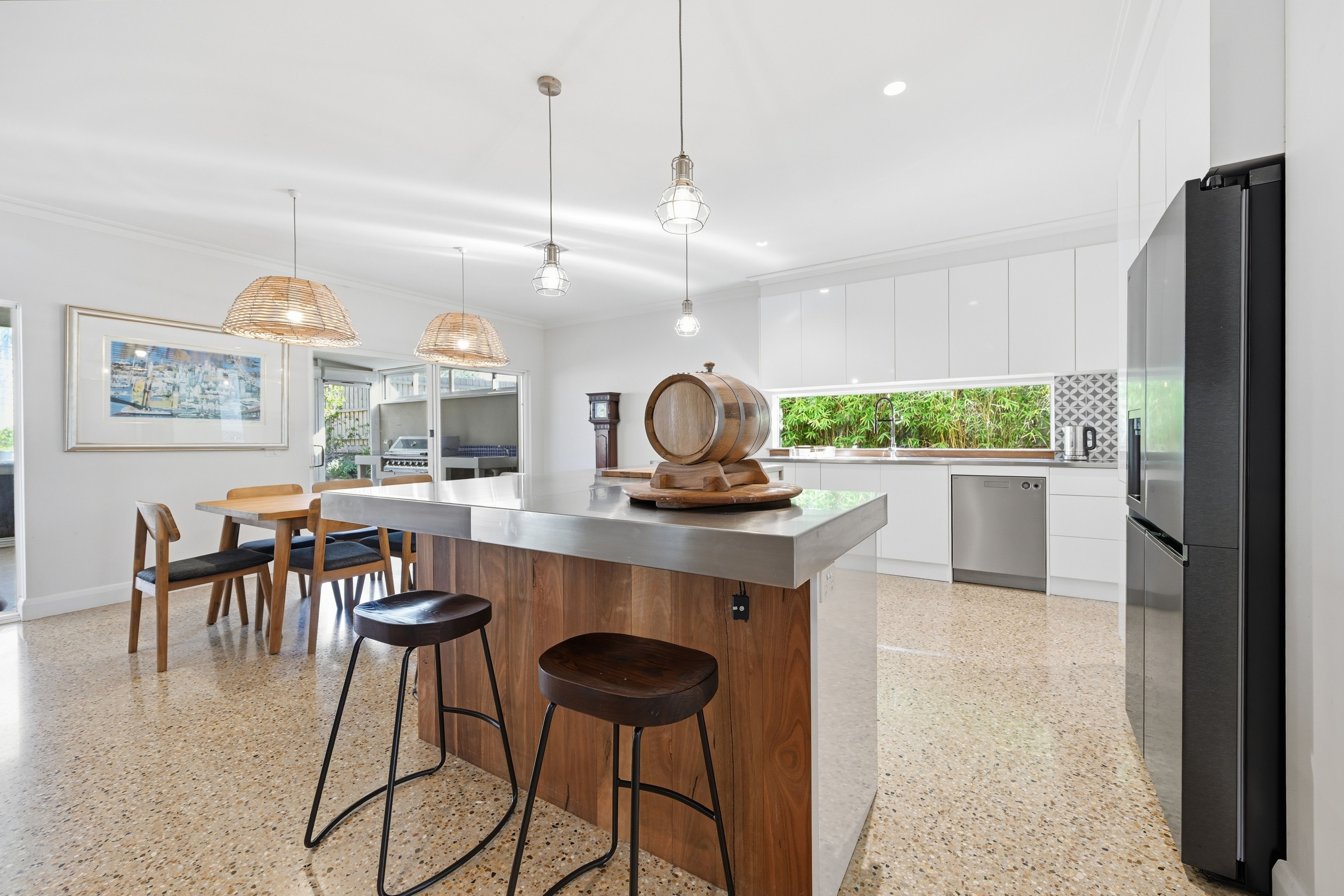 29 Veronica Street — photo 5 of 23