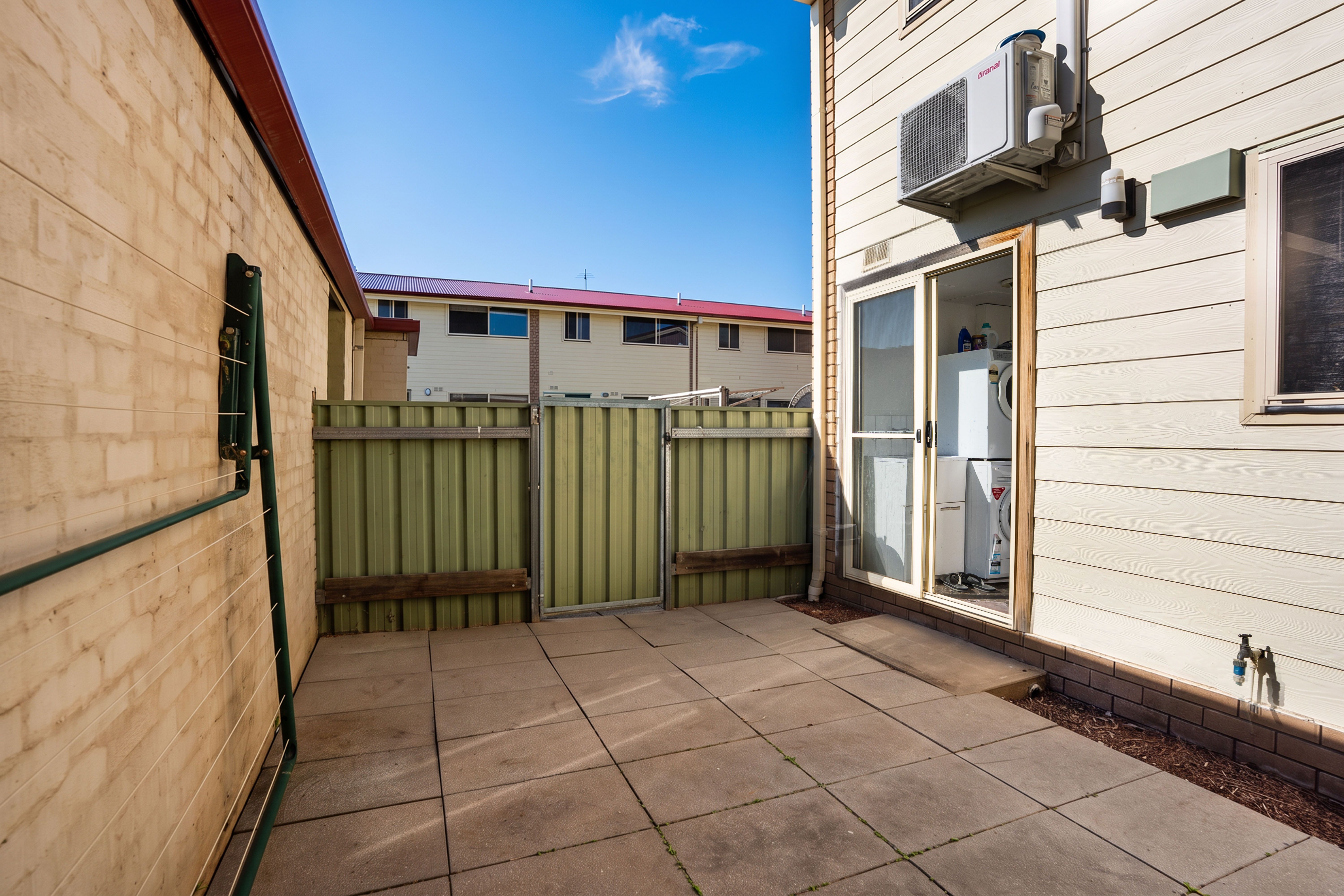 7/429 Griffith Road — photo 16 of 19