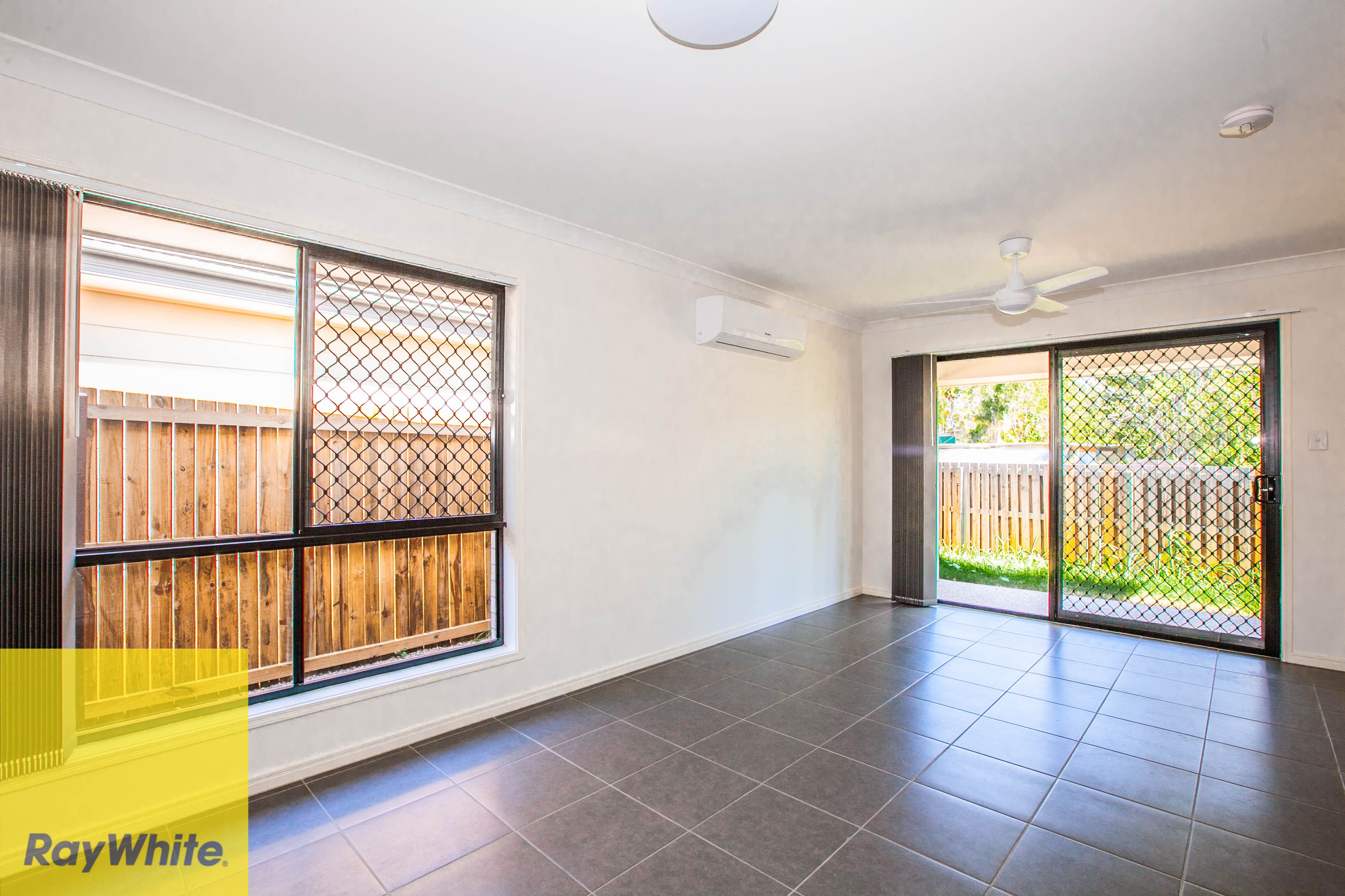 1/24 Sunrise Court, Loganlea, QLD 4131