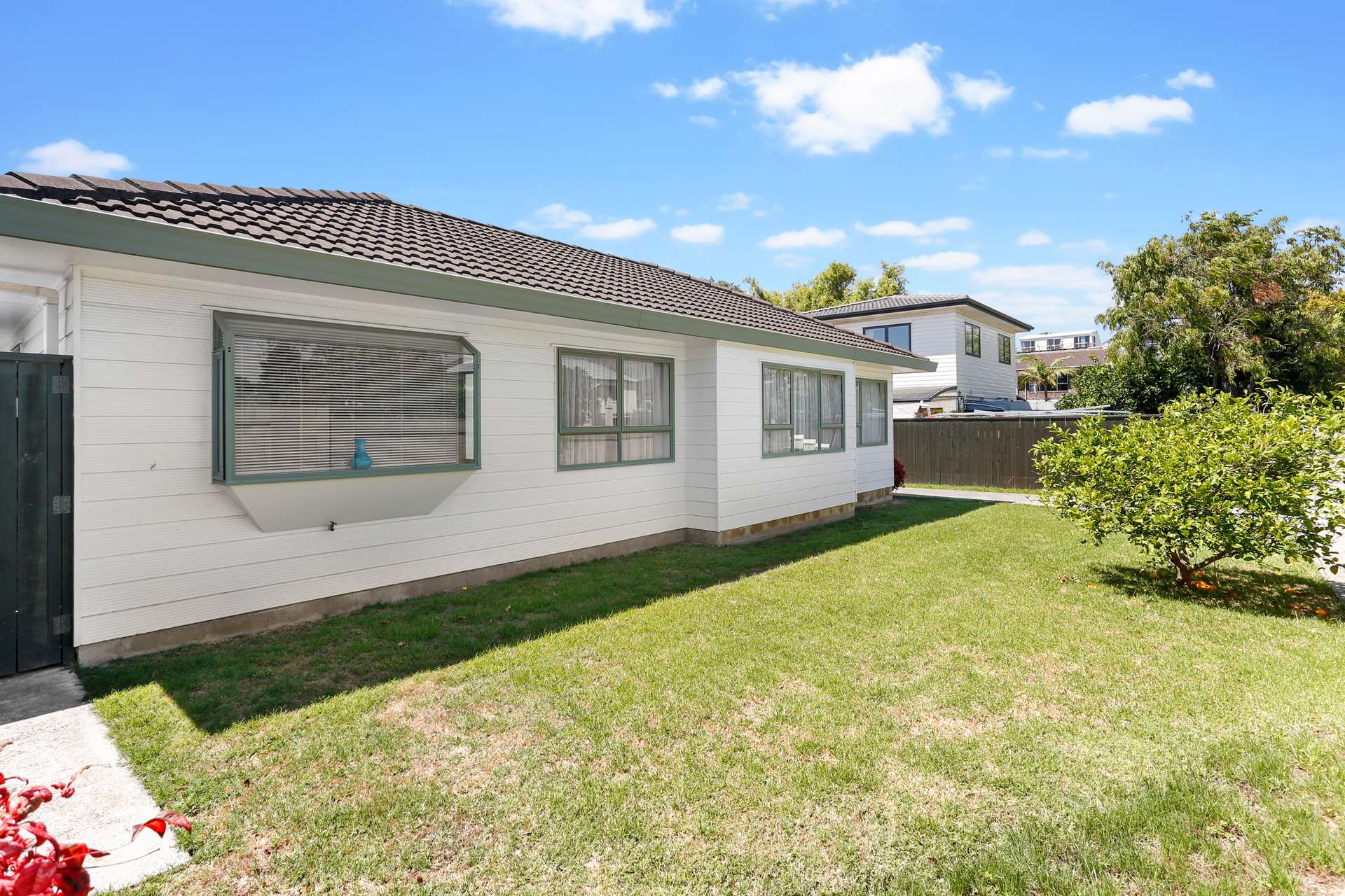 148 Bucklands Beach Road photo 5