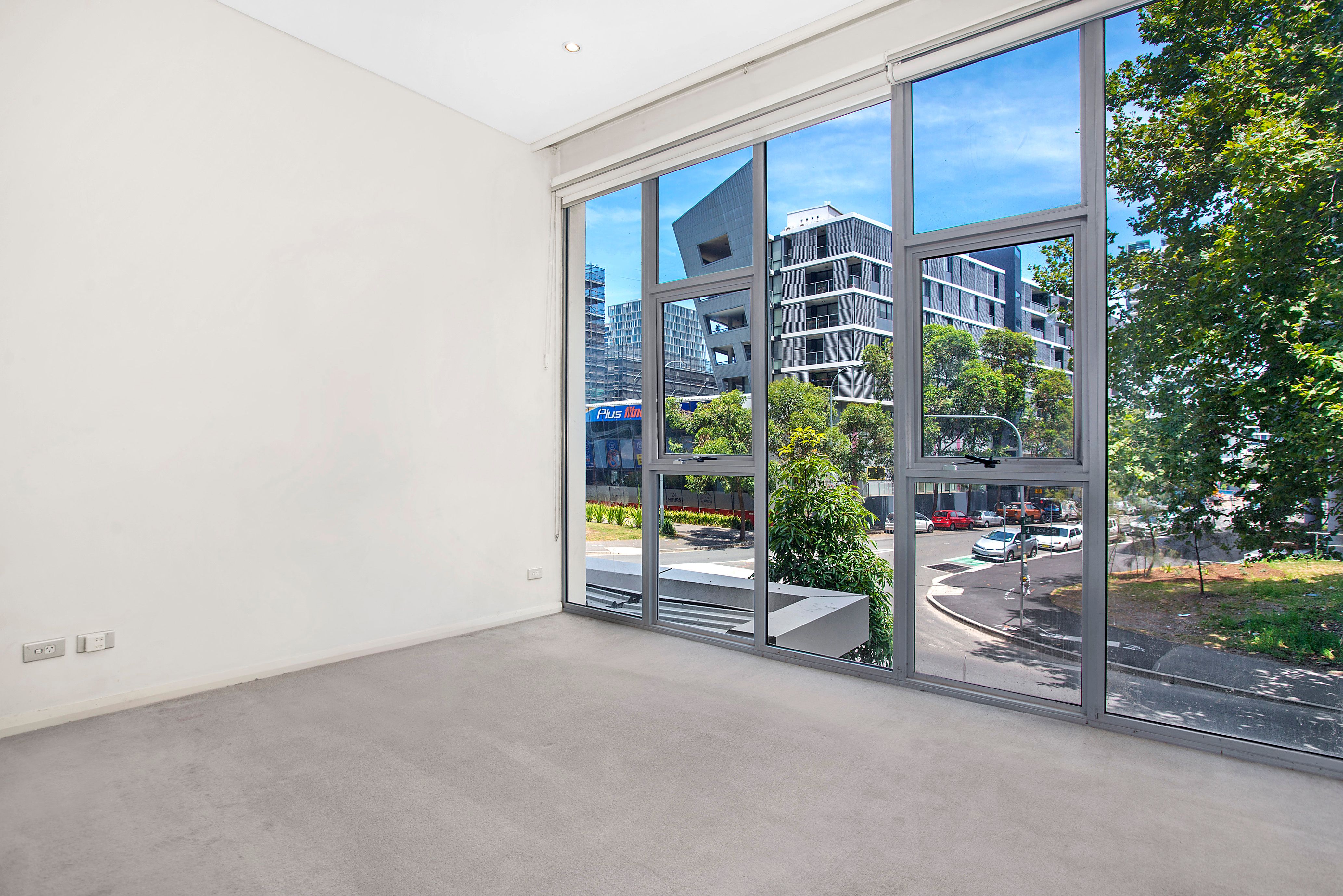 2 Lachlan Street, Waterloo NSW 2017