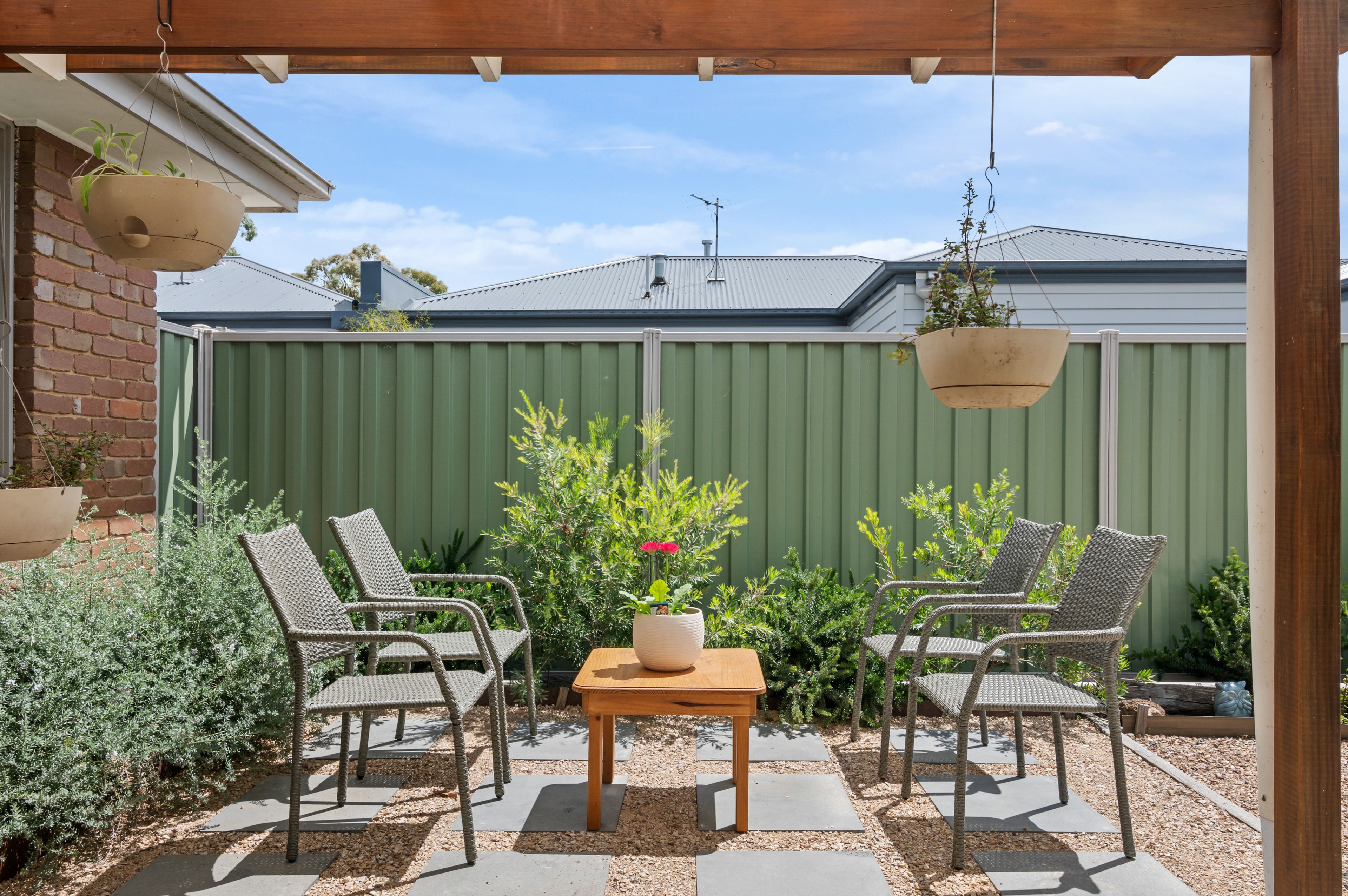 14 Graham Avenue, Kilsyth VIC 3137