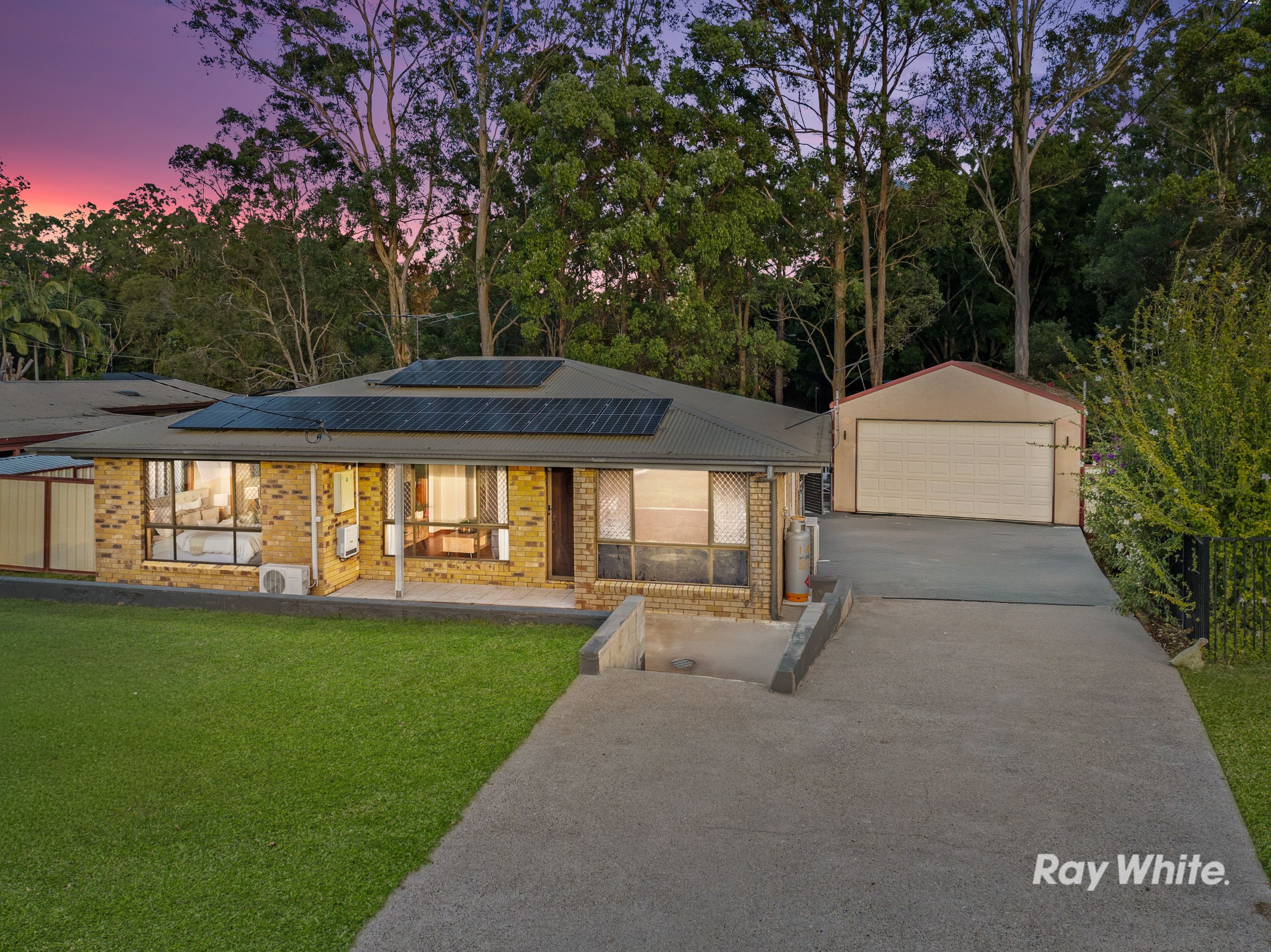4 Marbura Court, Daisy Hill, QLD 4127