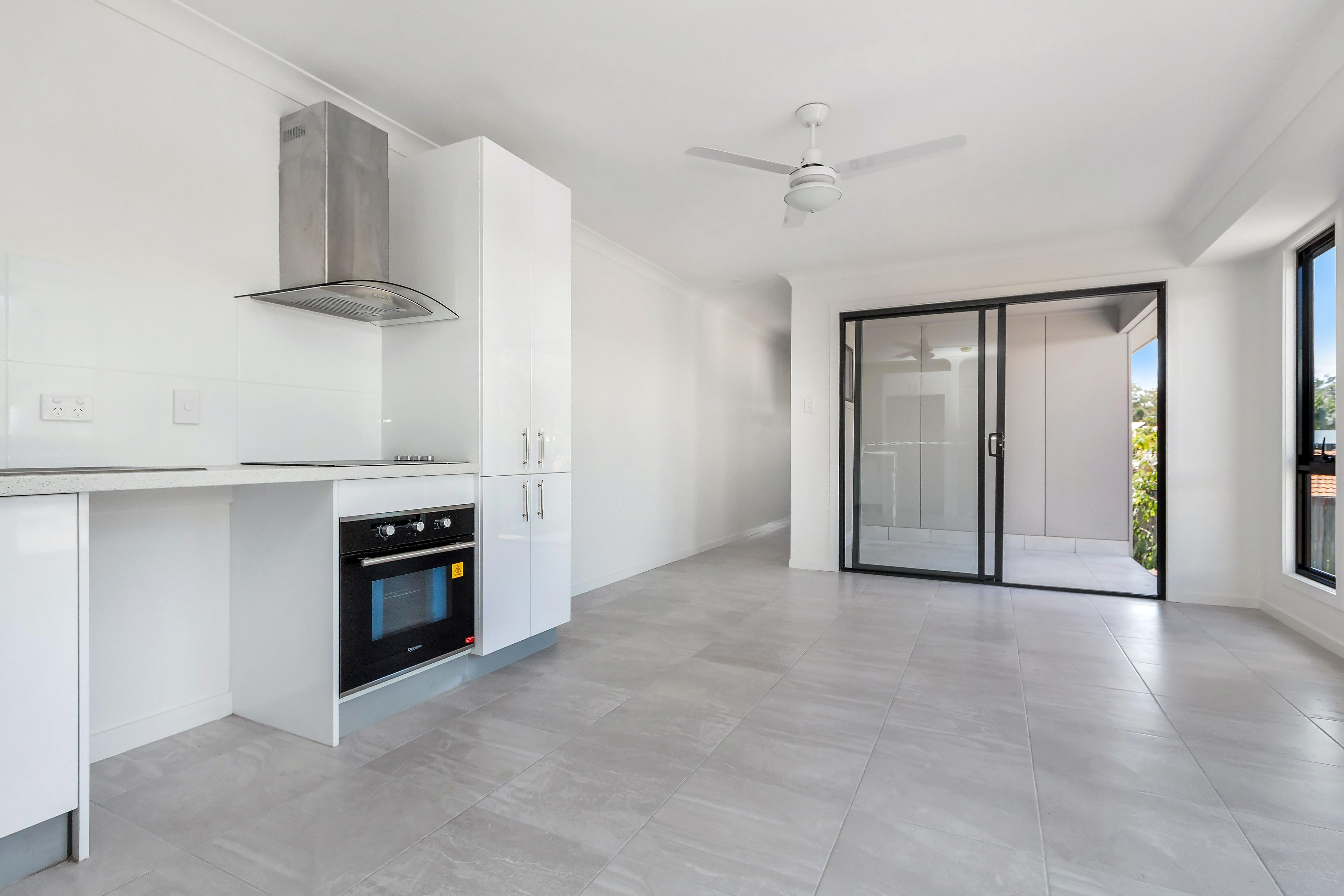2/11 Buckley Street, Landsborough, QLD 4550