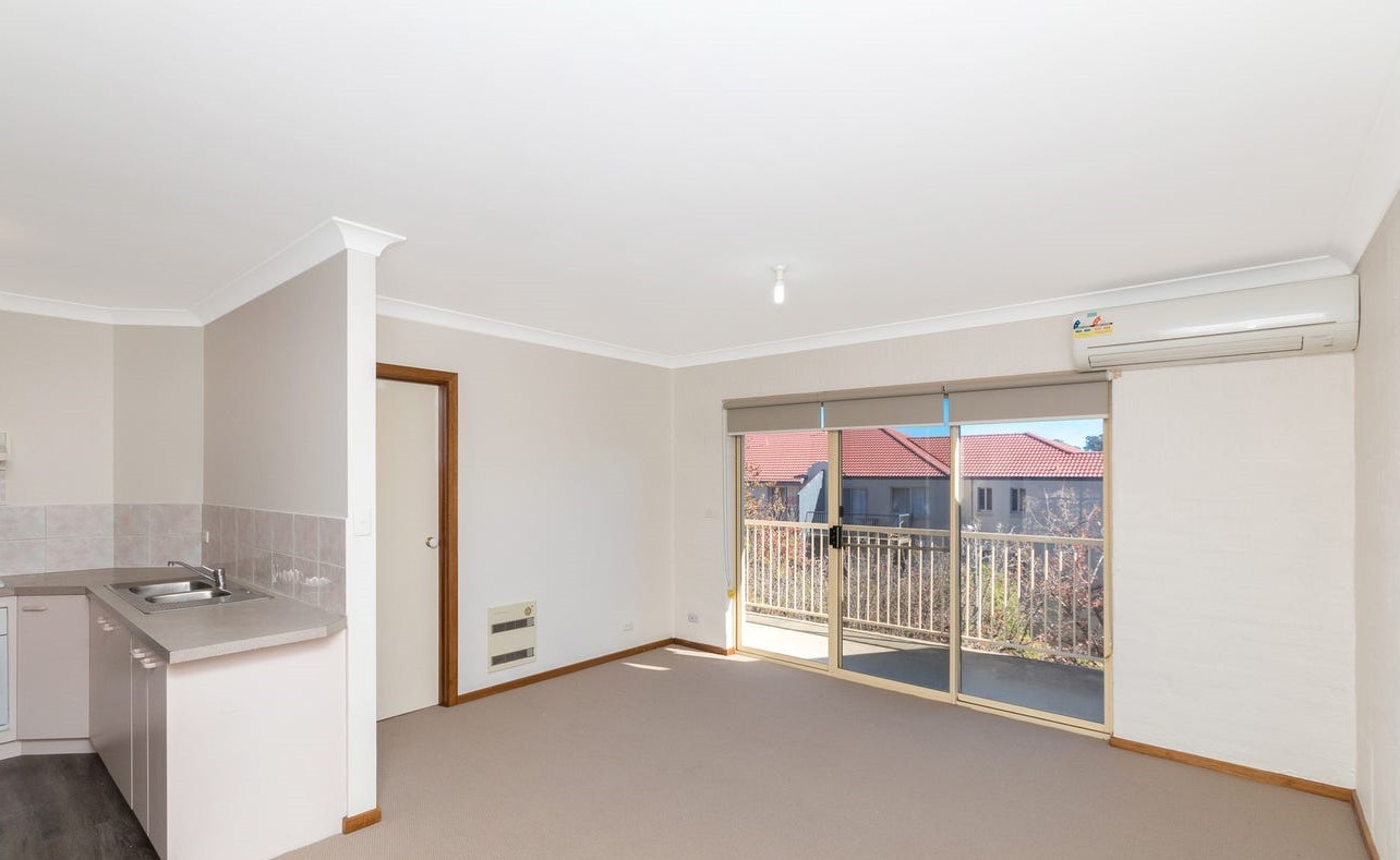 12/11 Tenison Woods Circuit, Bonython, ACT 2905