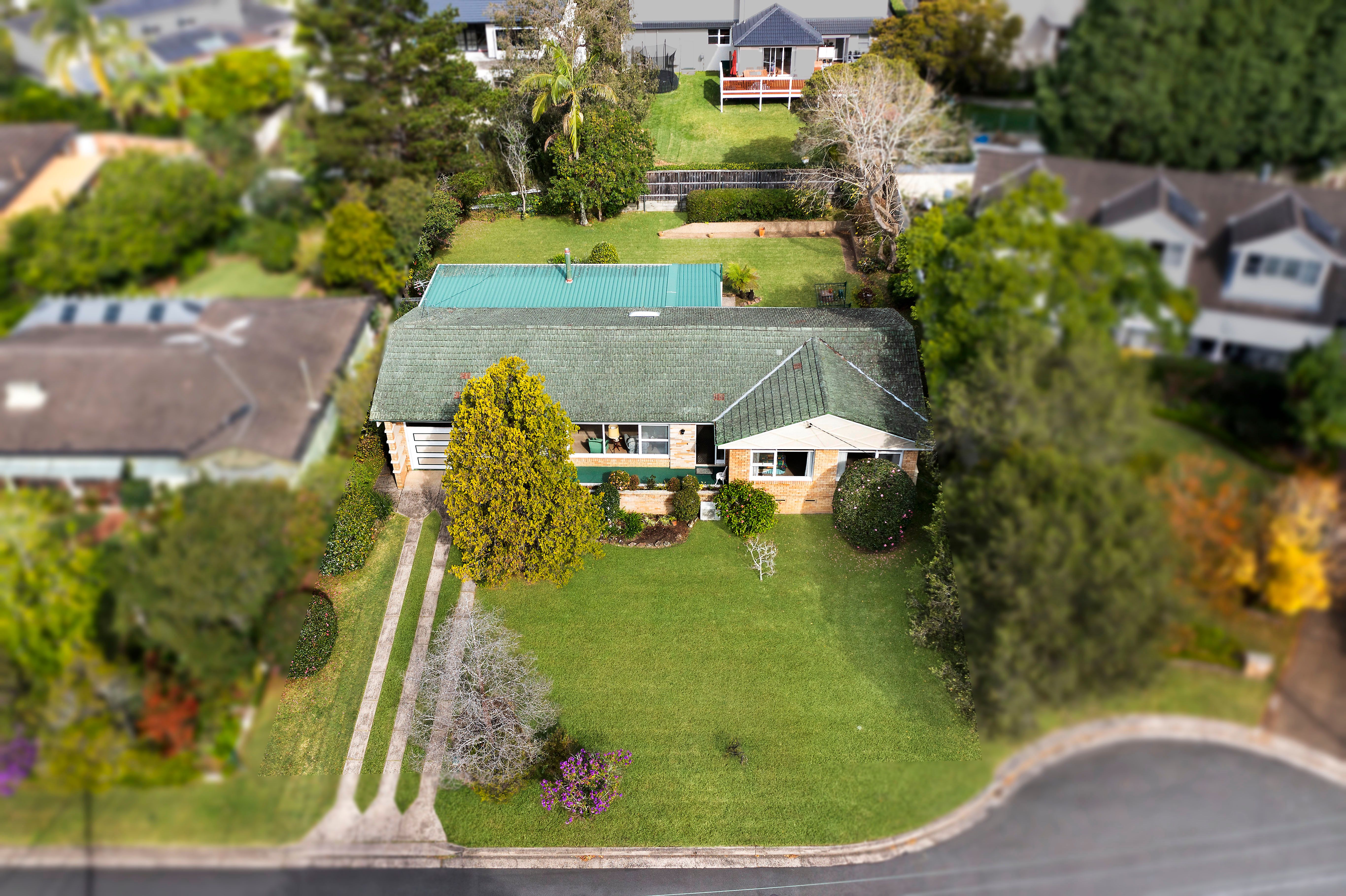 4 Massey Place, St Ives, NSW 2075