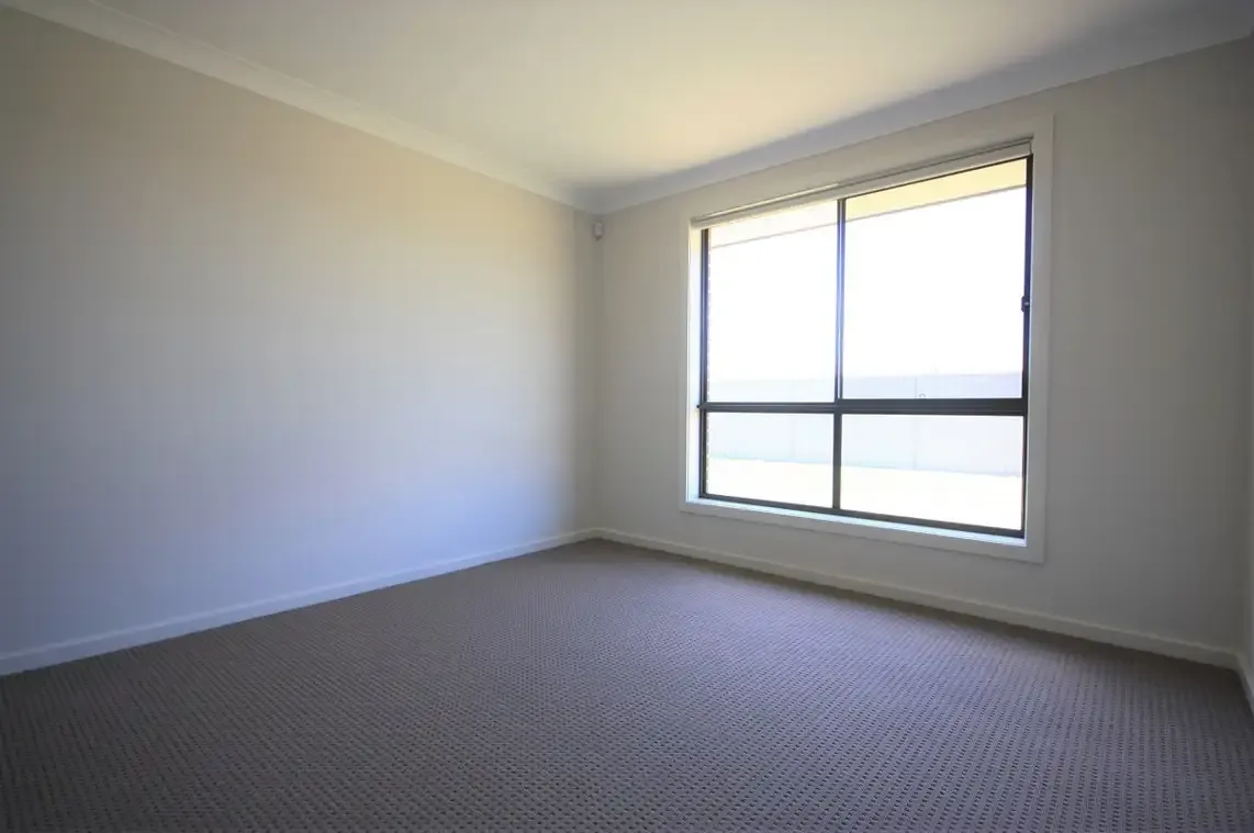 22 Norfolk Boulevard, Spring Farm, NSW 2570