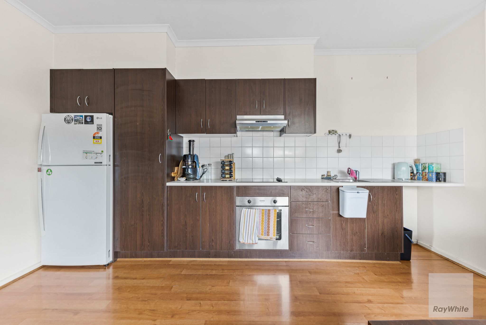 2/827-829 Plenty Road, Reservoir, VIC 3073