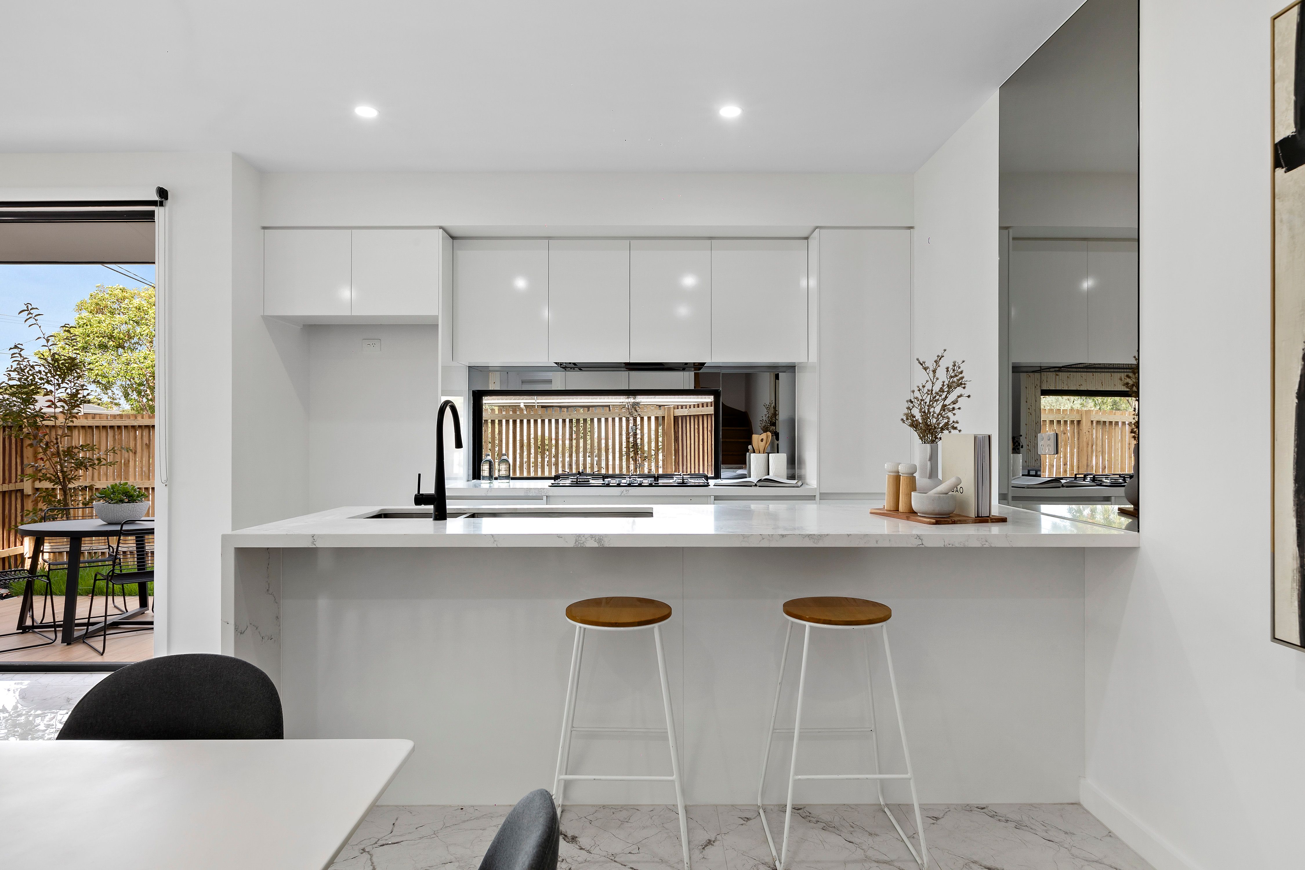 74 Mcintosh Road — photo 4 of 11