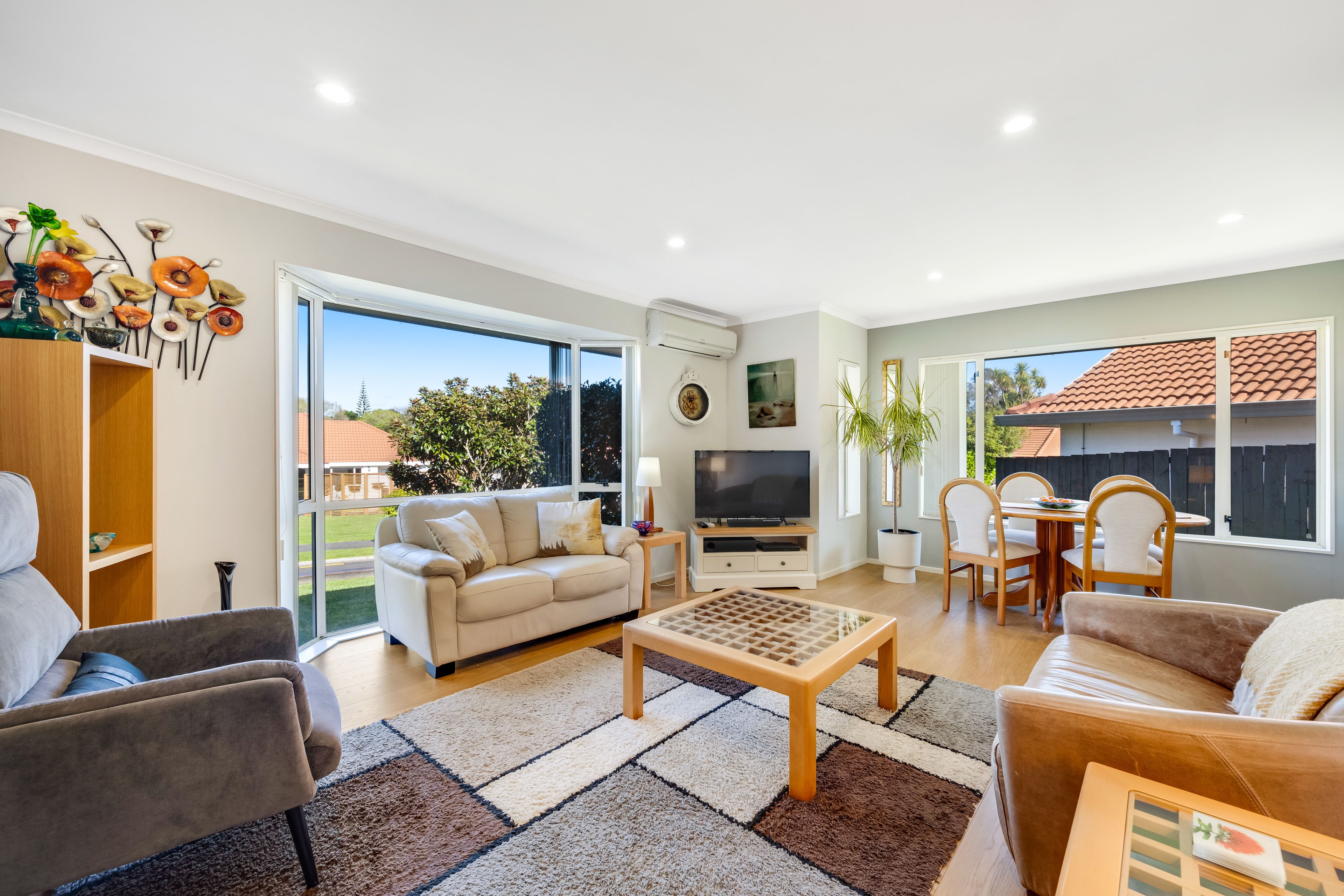 11 Gillett Place, Botany Downs, Manukau City