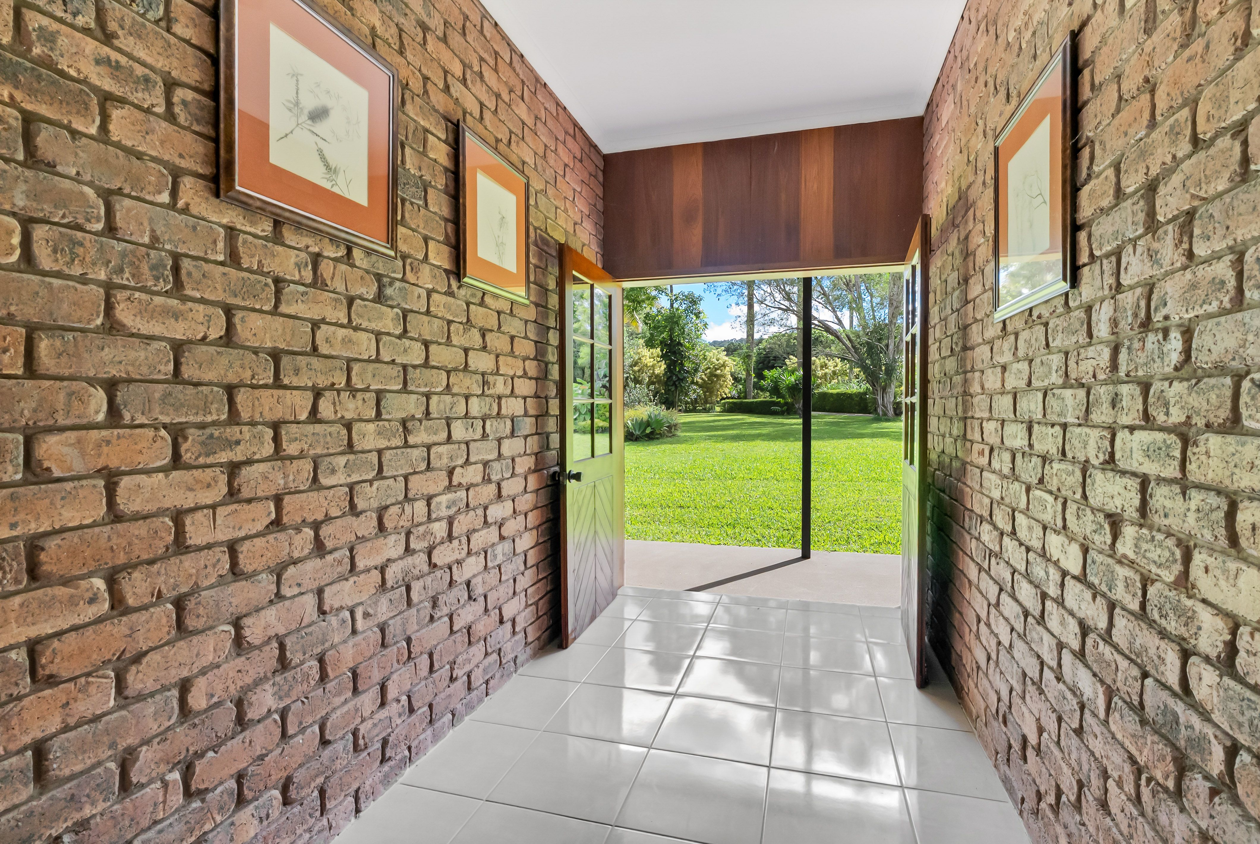 8b Fairyland Road — photo 19 of 30
