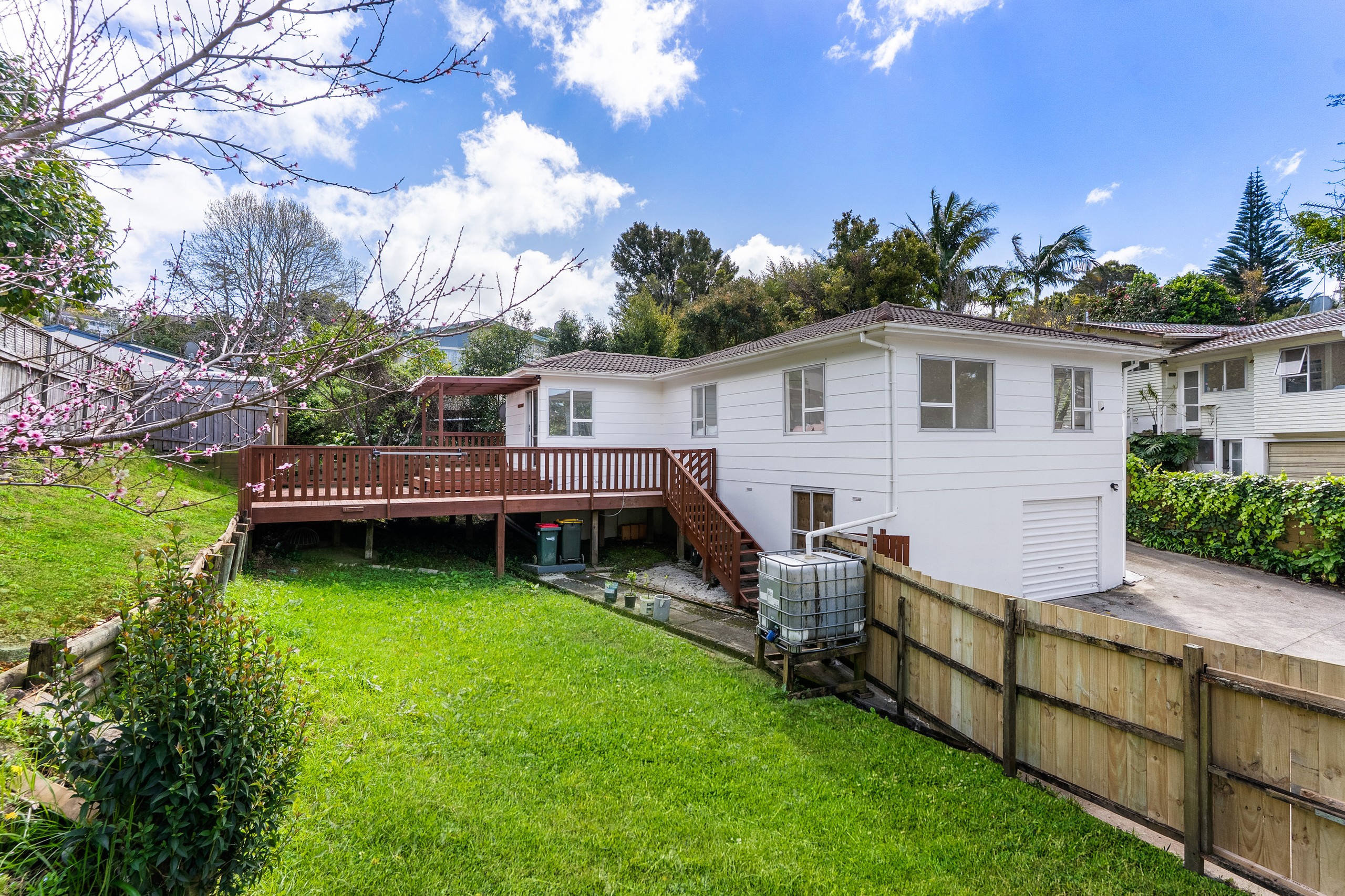 16 Dunraven Place, Torbay, North Shore City