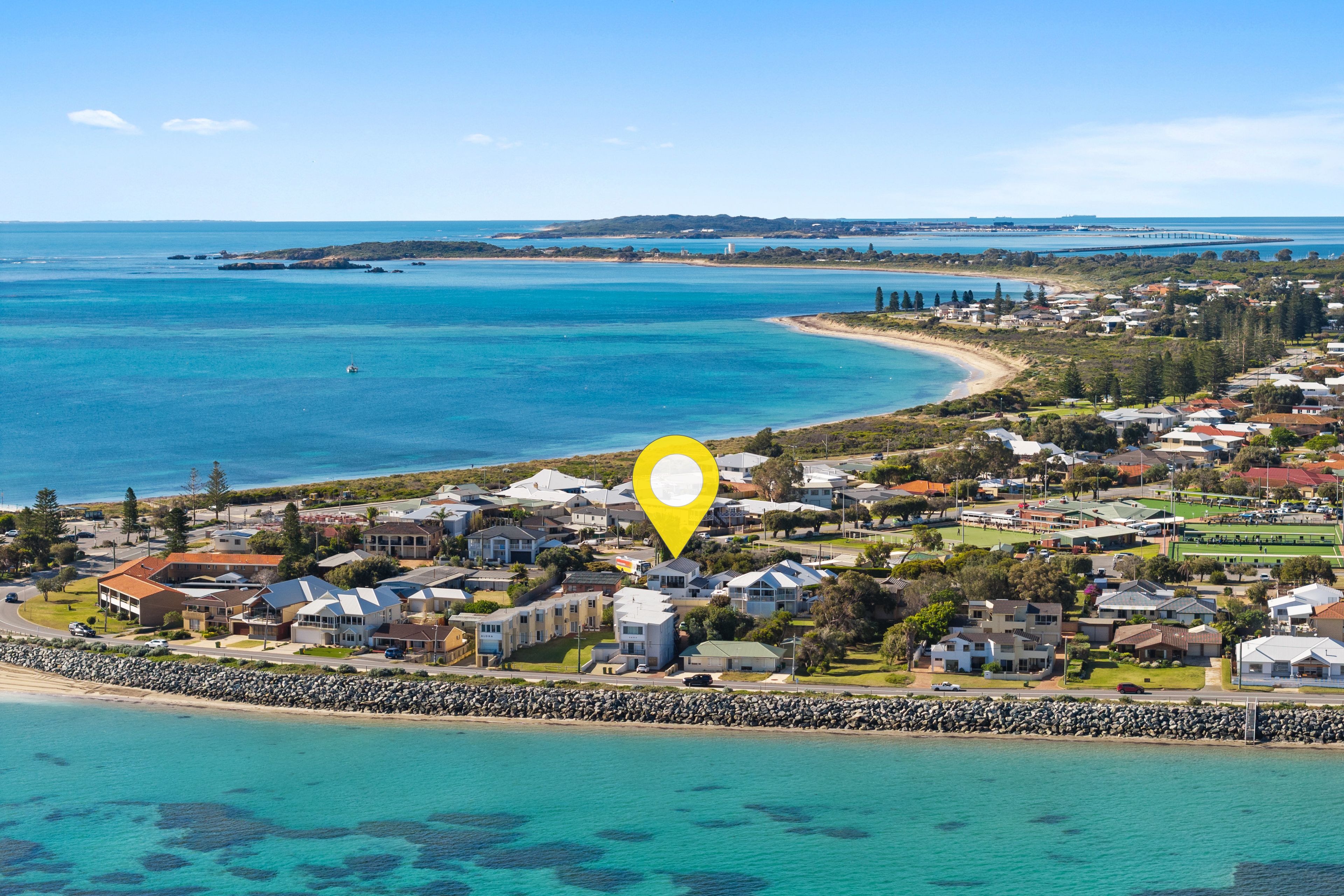 11 Penguin Road, Shoalwater, WA 6169