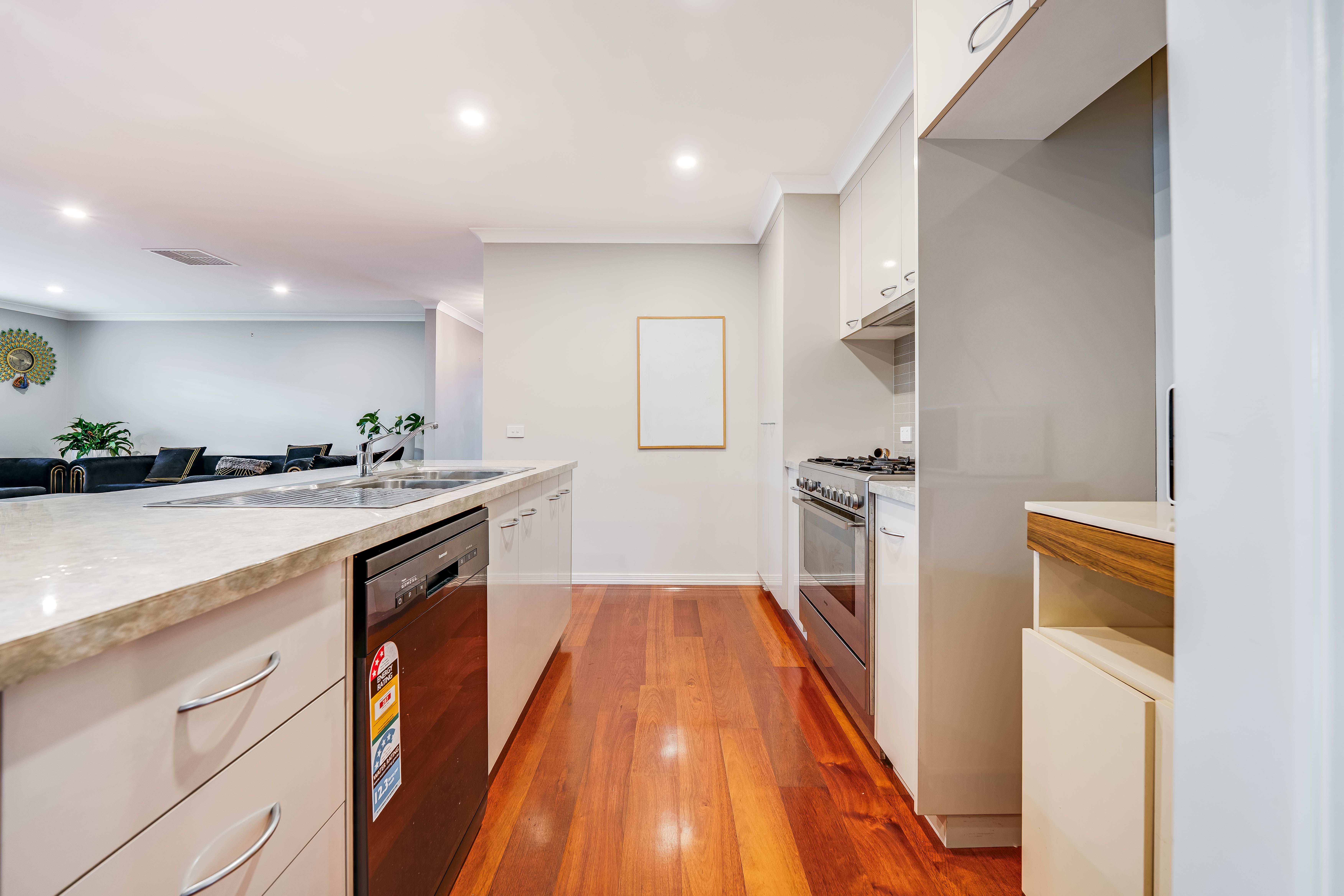 7 Newland Street — photo 5 of 25
