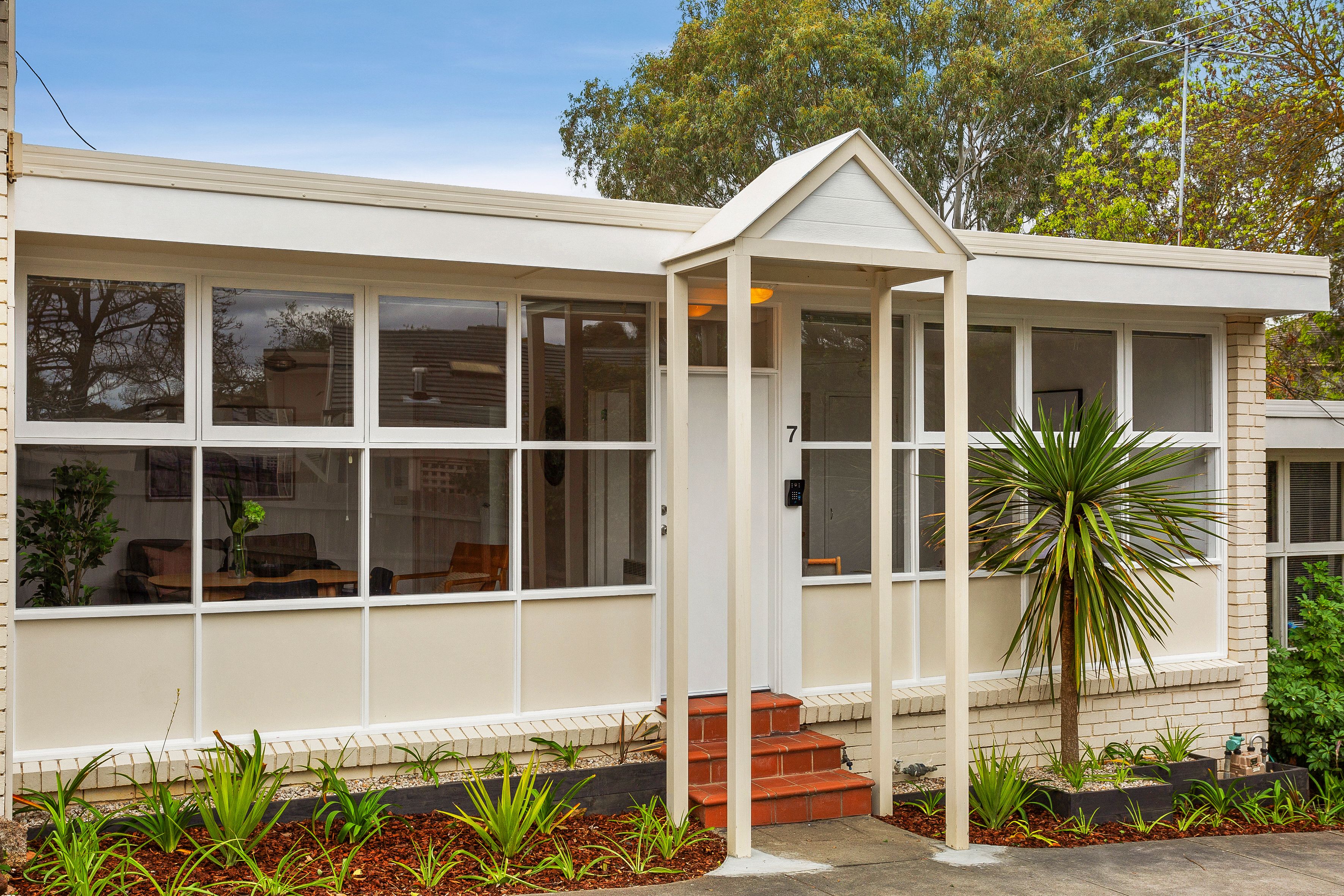 46 Locksley Road, Ivanhoe VIC 3079