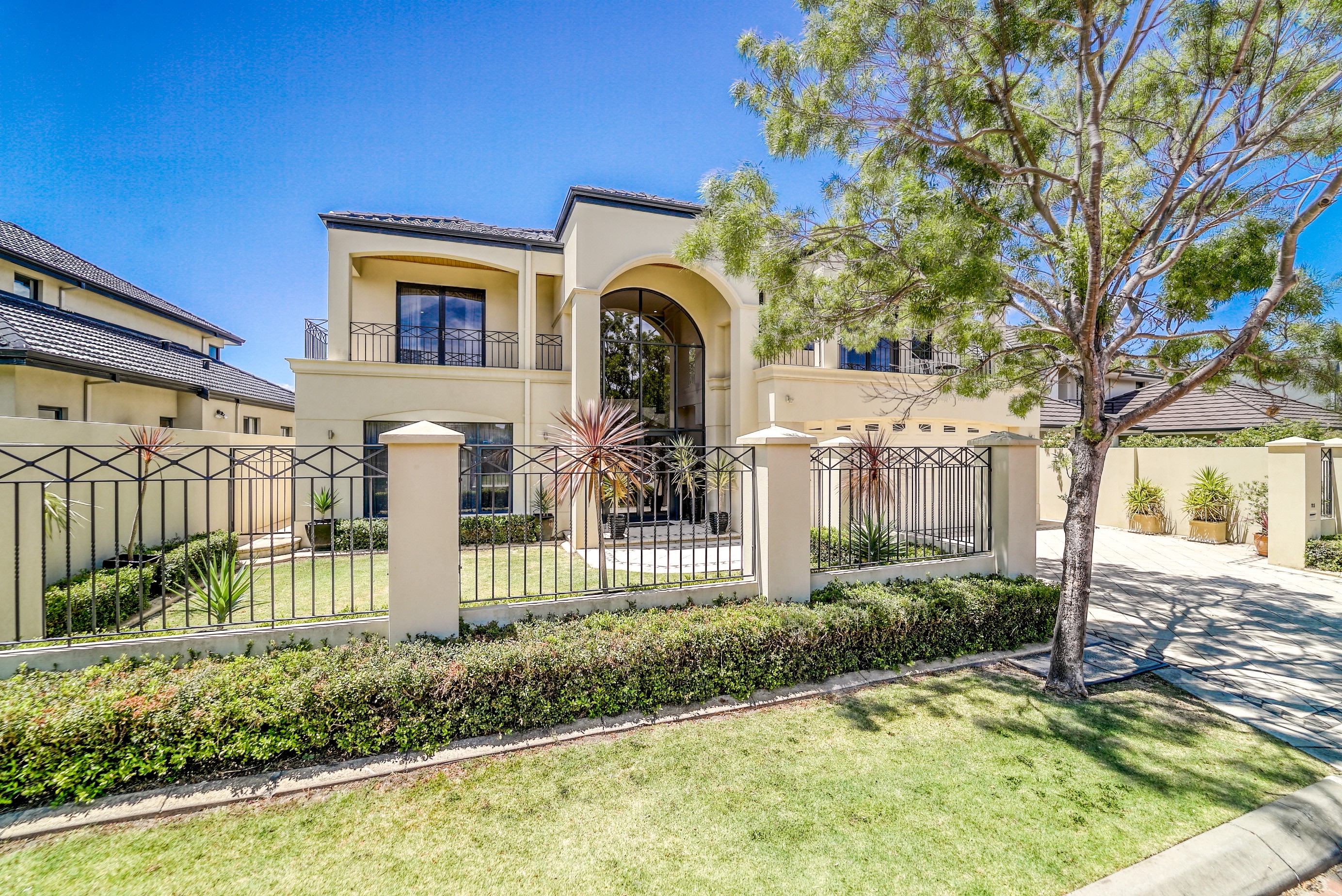 25 Santara Circle, Dianella, WA 6059