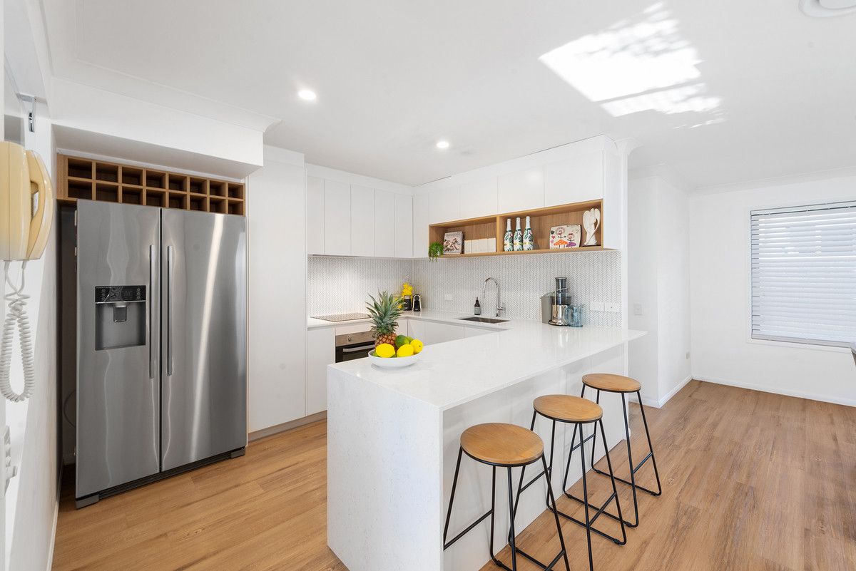 2/4 Mason Street, Southport, QLD 4215