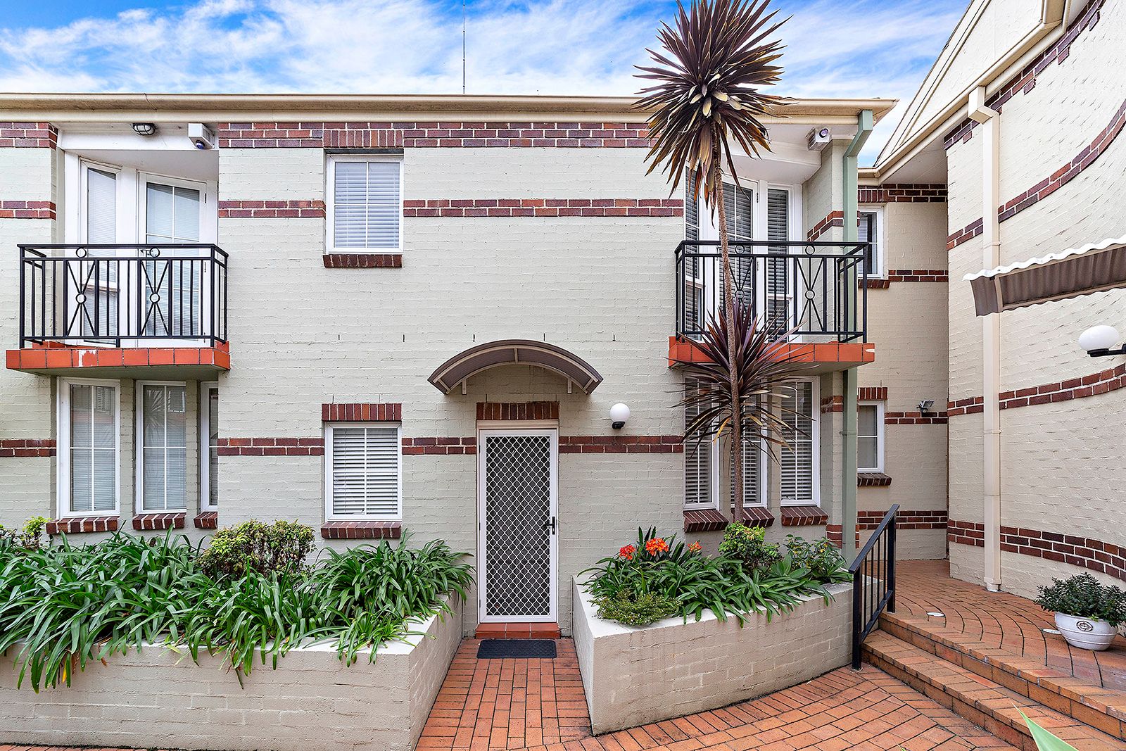 2 Mowbray Street, Sylvania NSW 2224