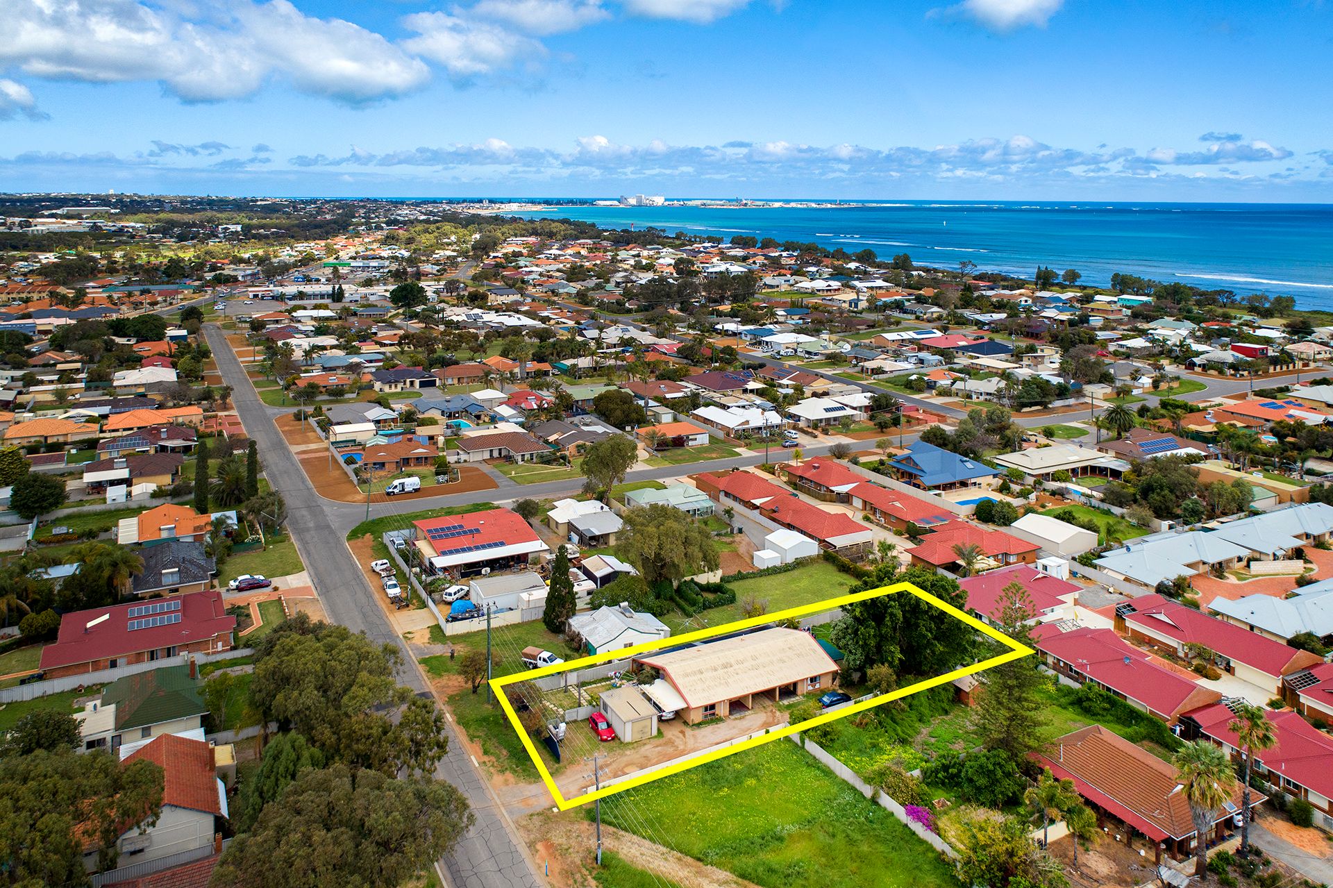 43A & B Charles Street, BLUFF POINT, WA 6530